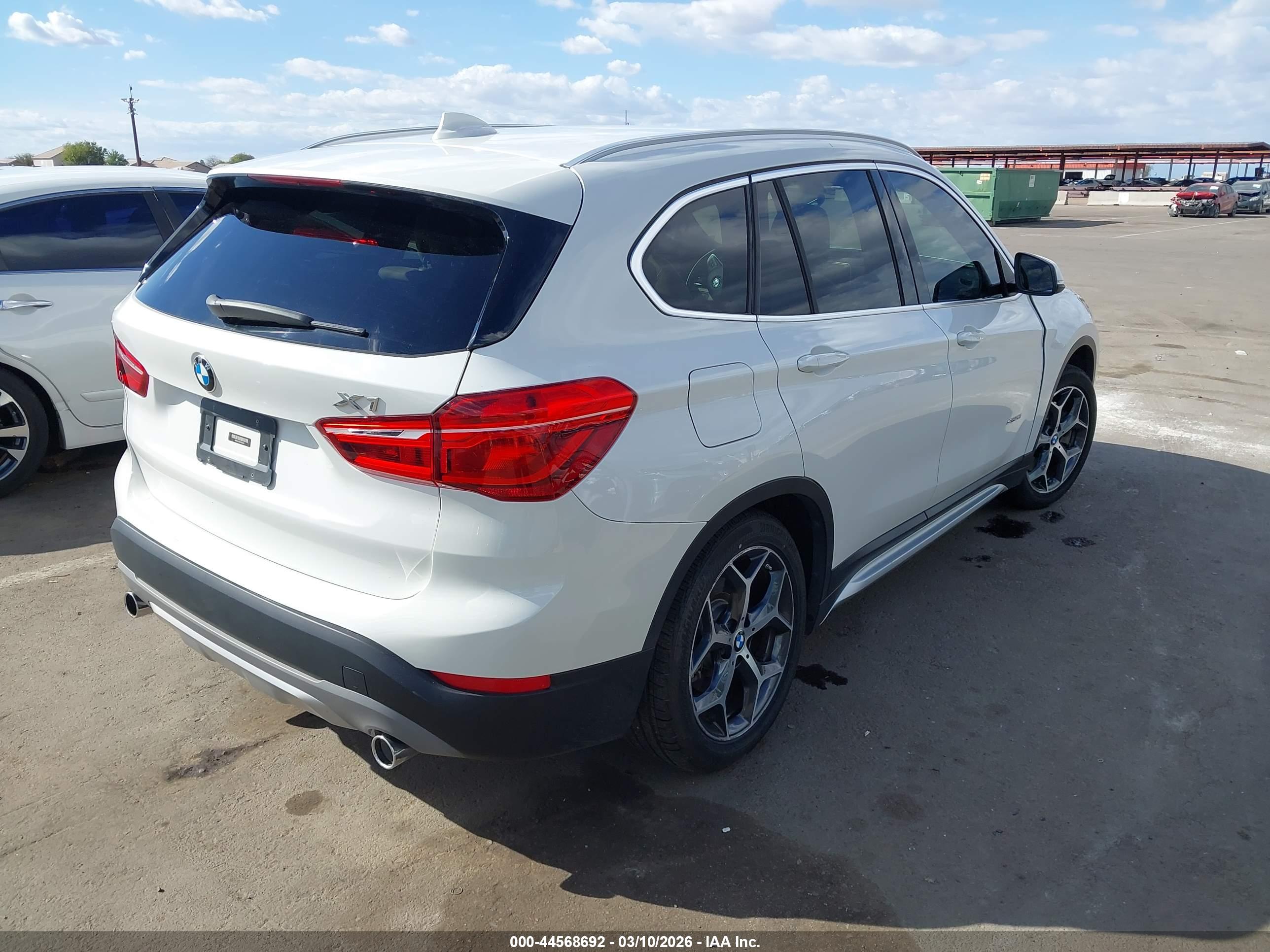 BMW X1 image 4