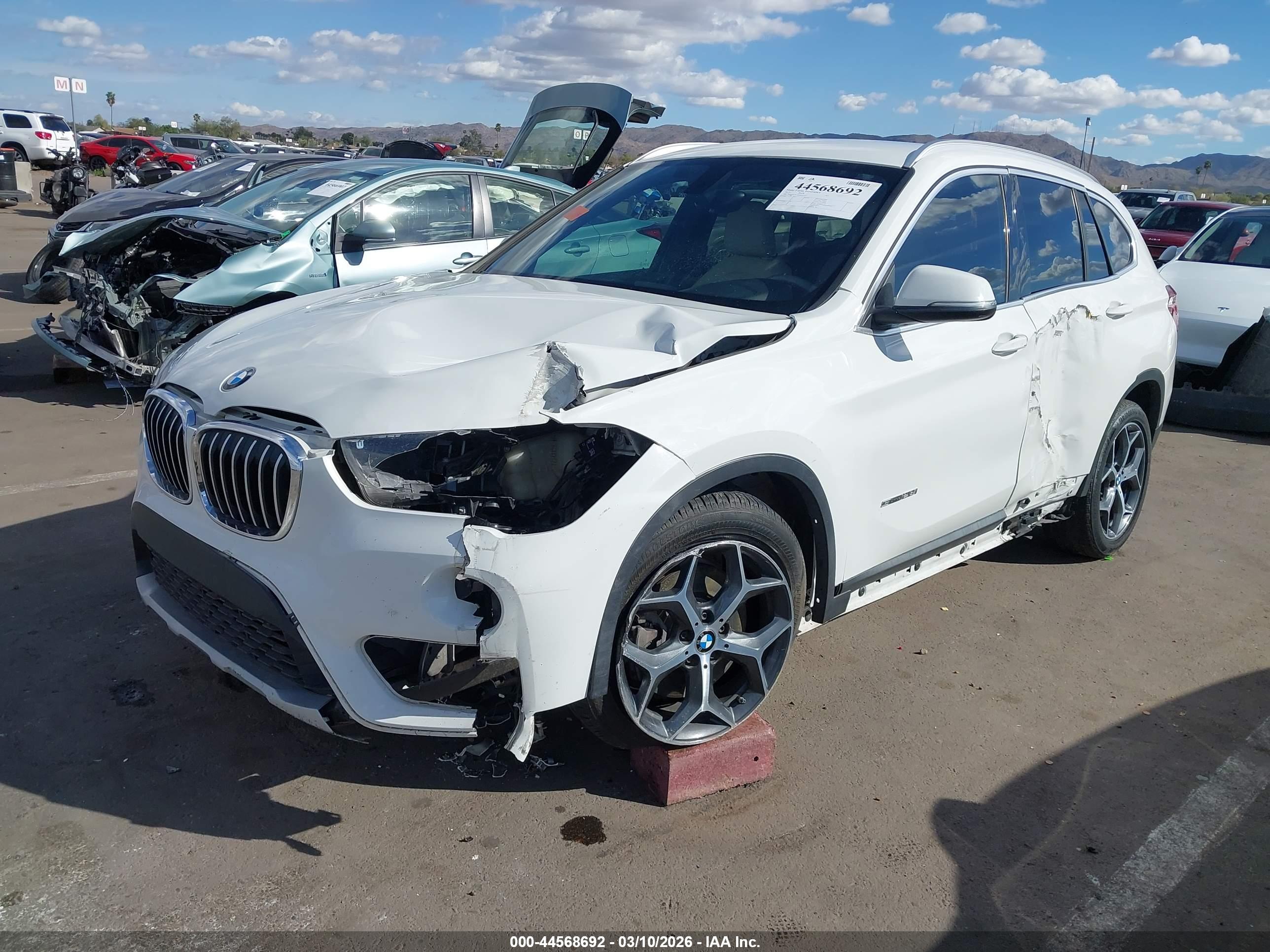 BMW X1 image 6
