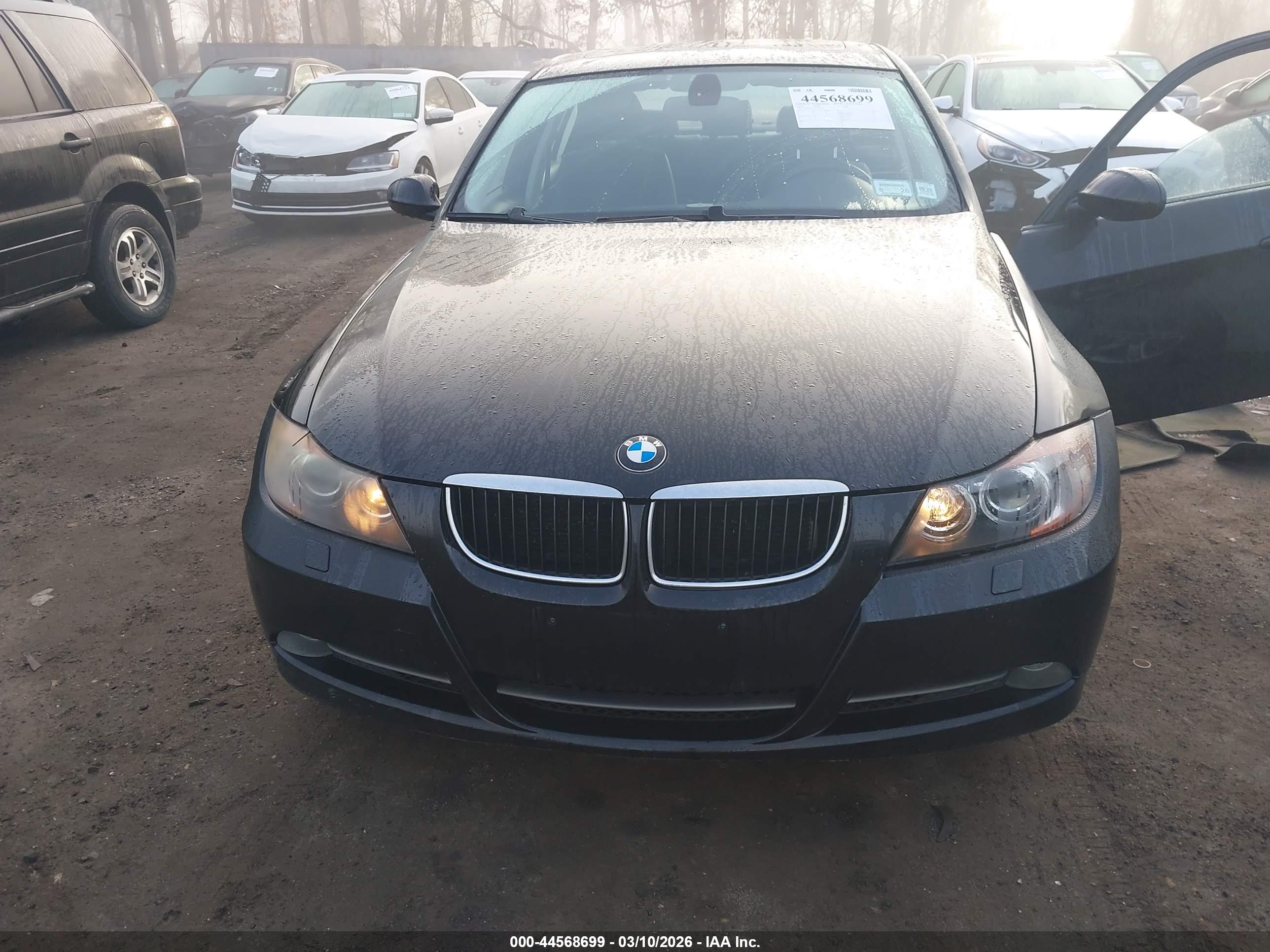 BMW 328I image 6