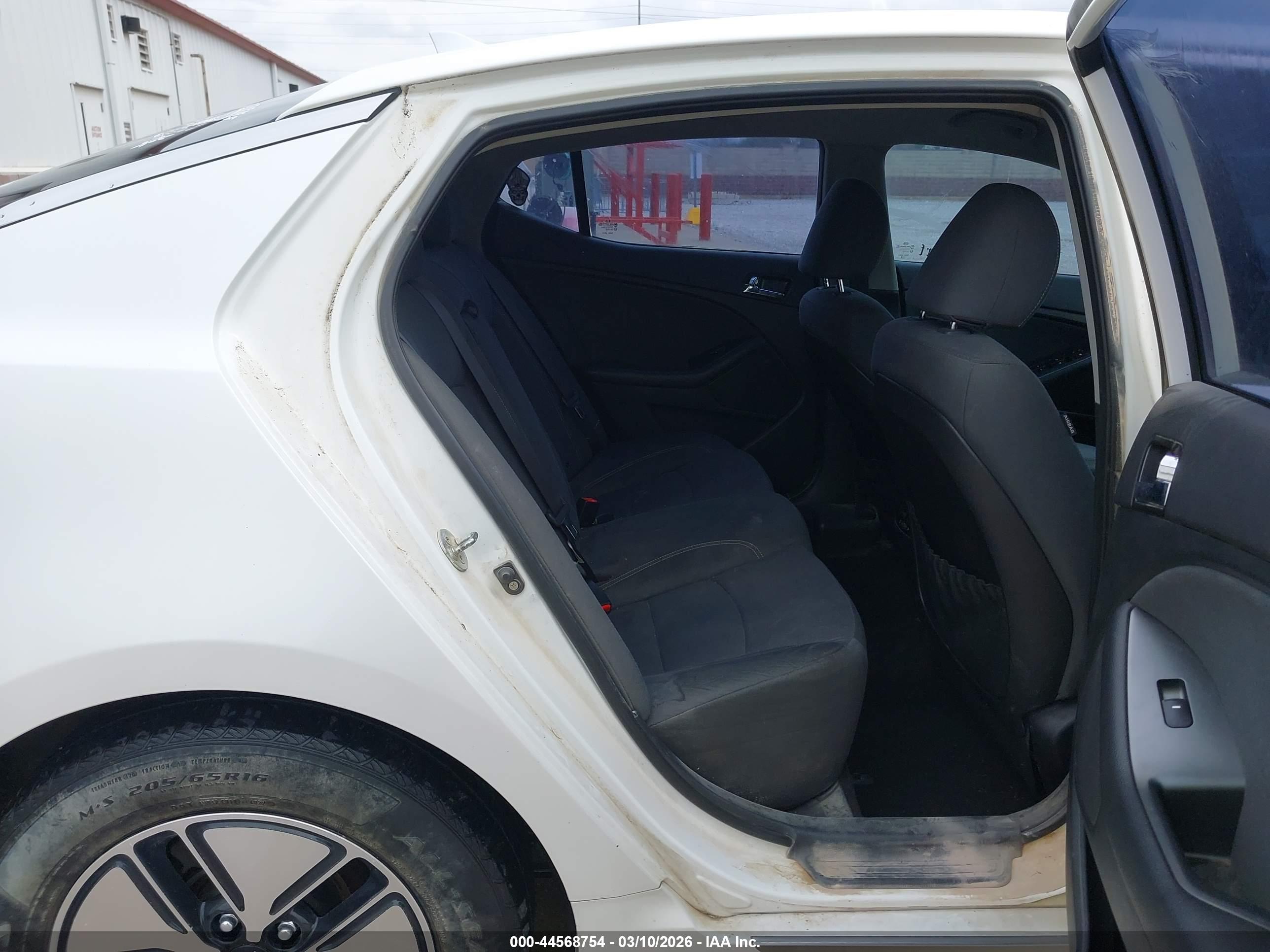 KIA OPTIMA image 8