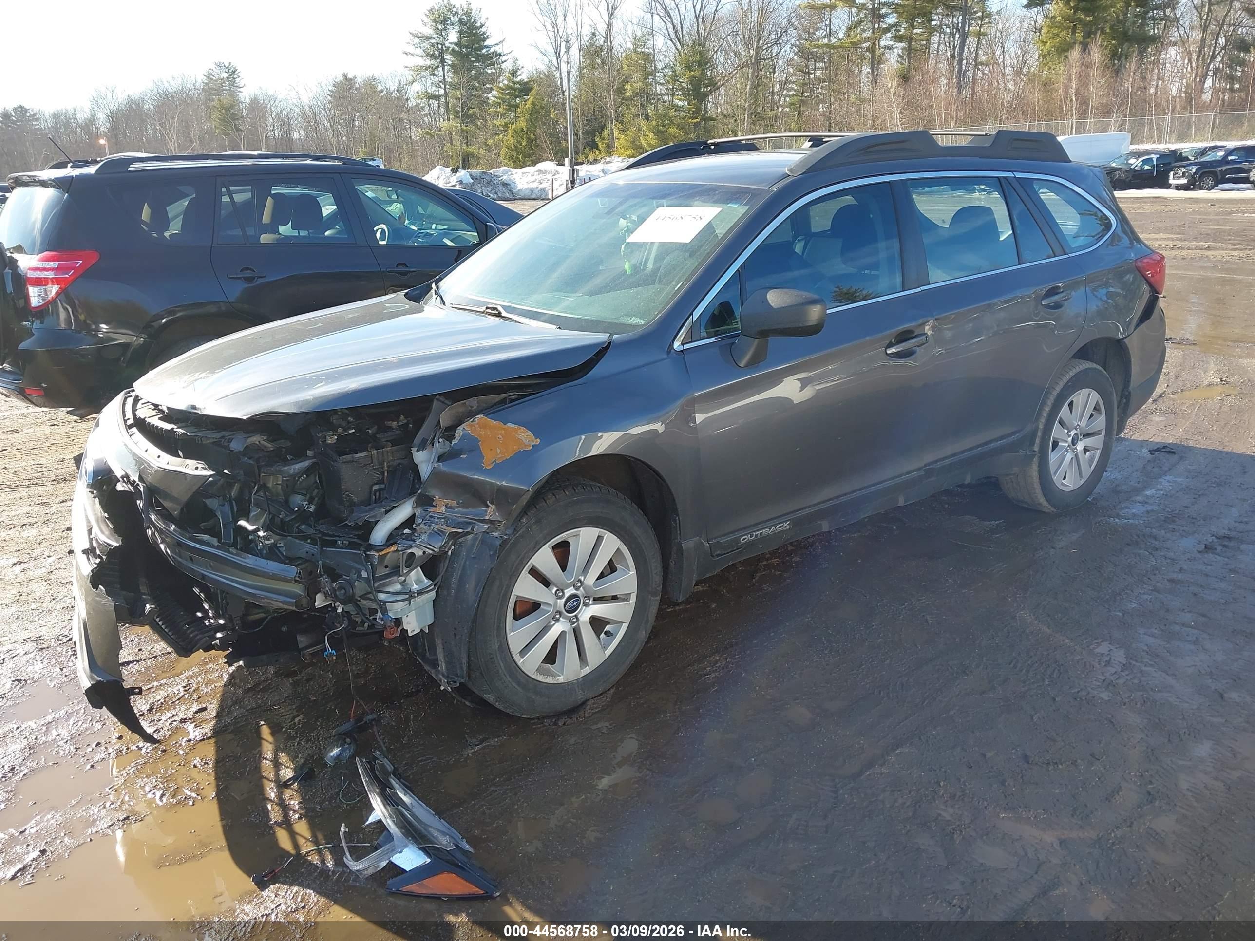 SUBARU OUTBACK image 2