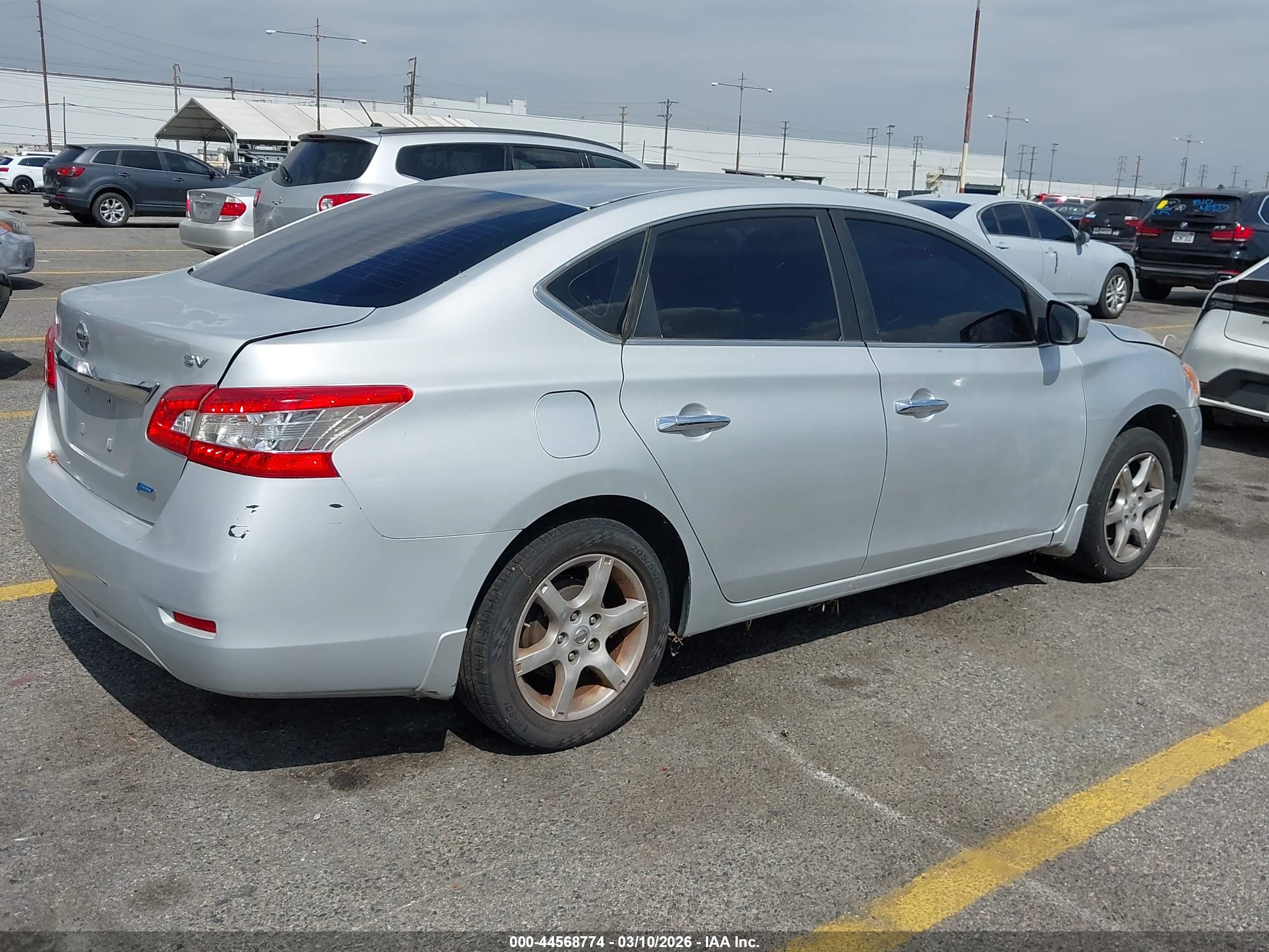 NISSAN SENTRA image 4