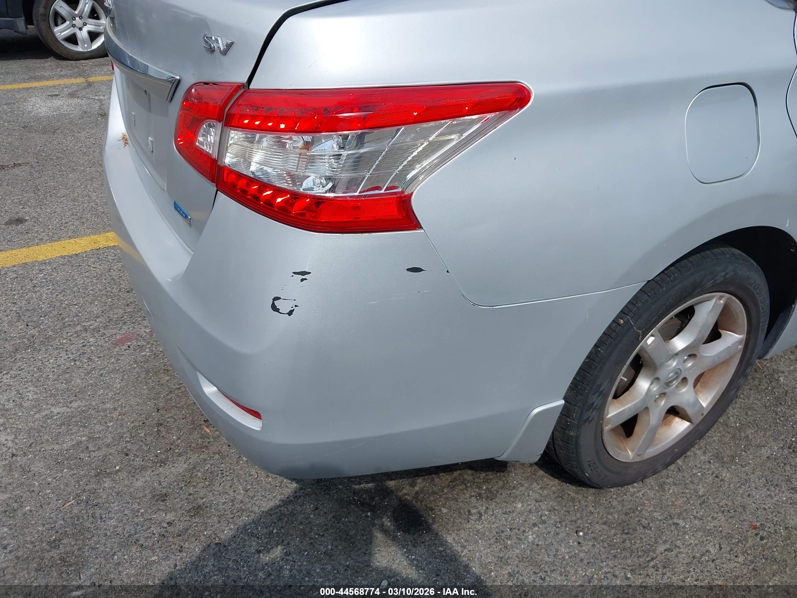 NISSAN SENTRA image 6