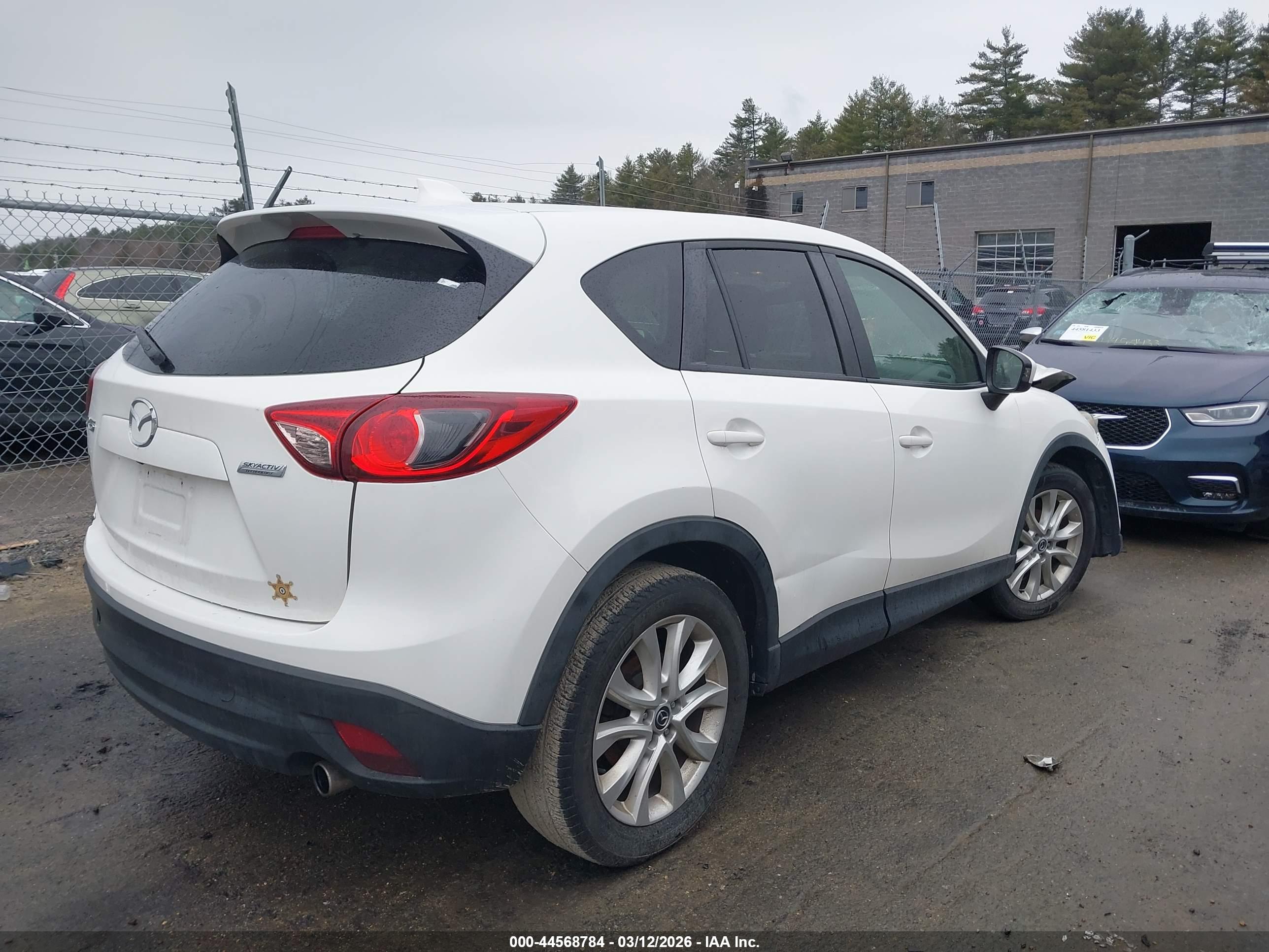 MAZDA CX-5 image 4