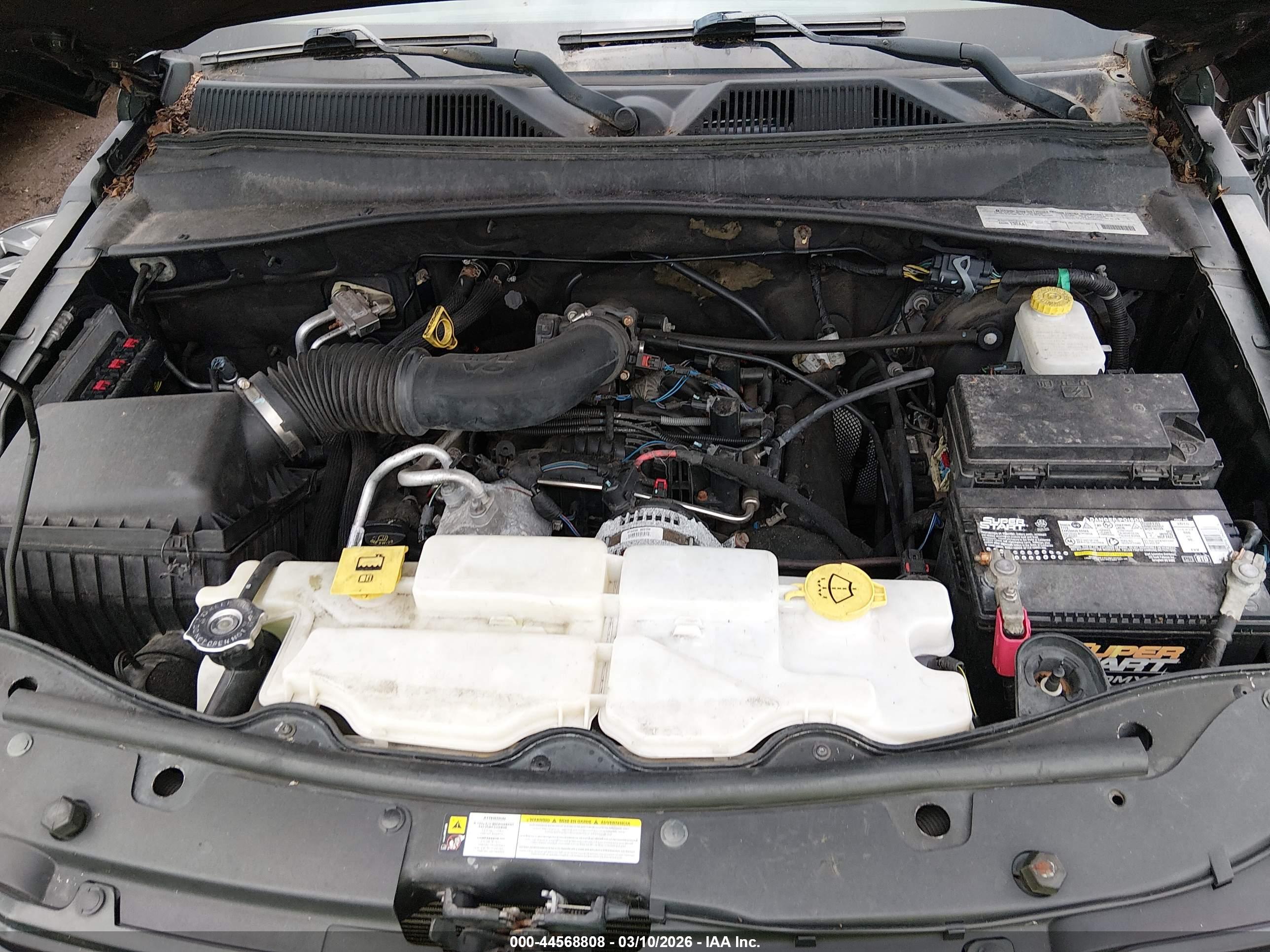 JEEP LIBERTY image 10
