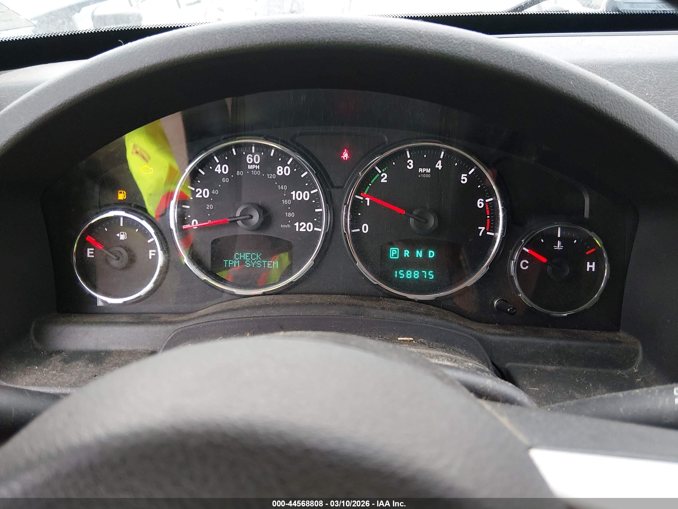 JEEP LIBERTY image 7