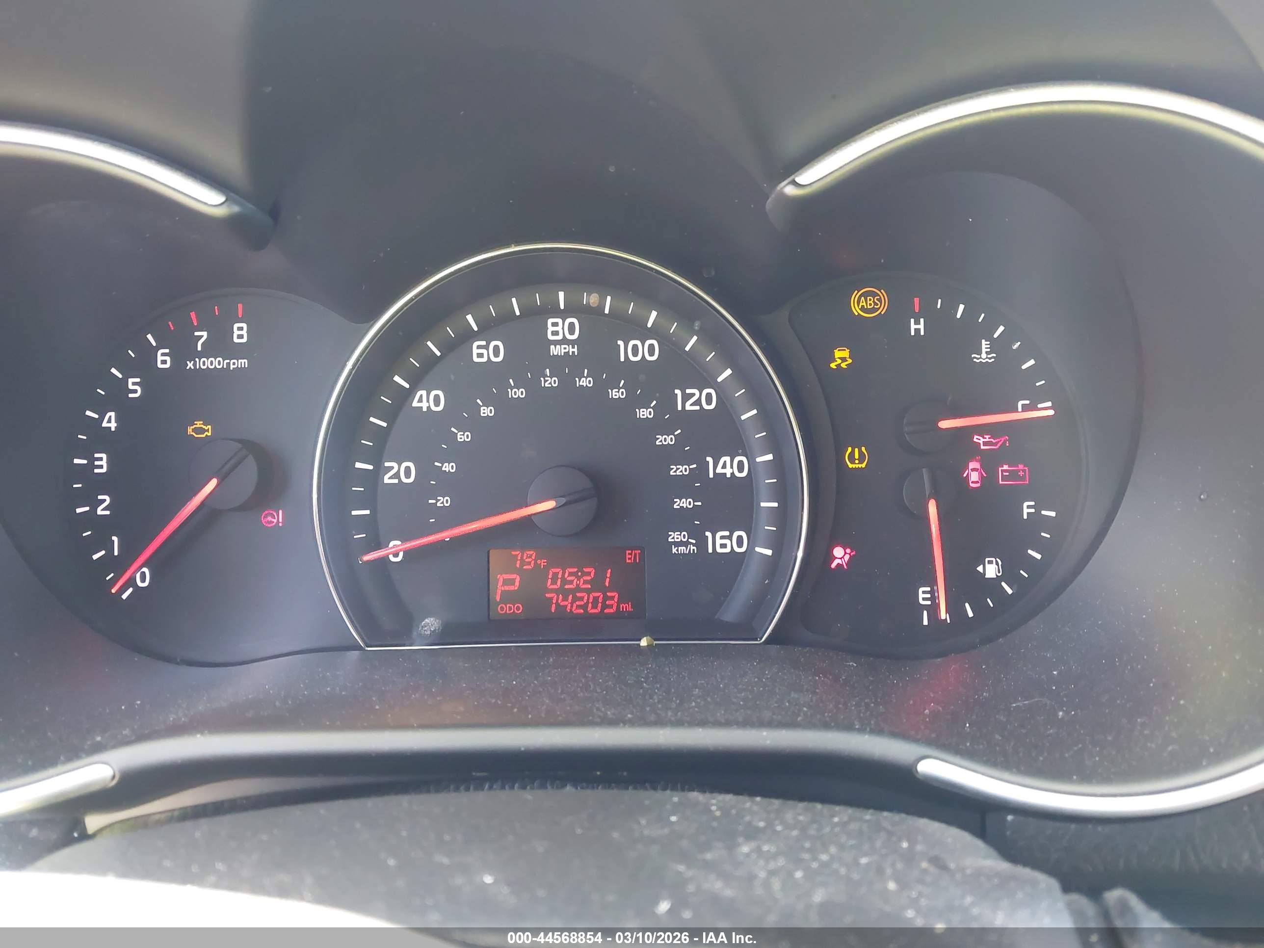 KIA SORENTO image 7