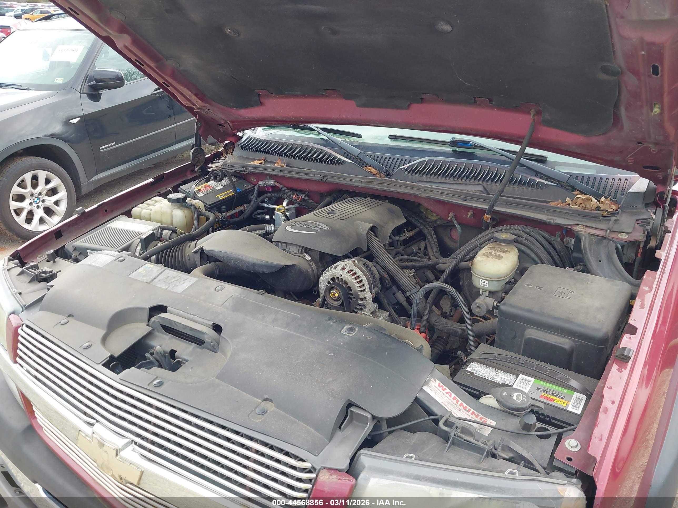CHEVROLET SILVERADO image 10