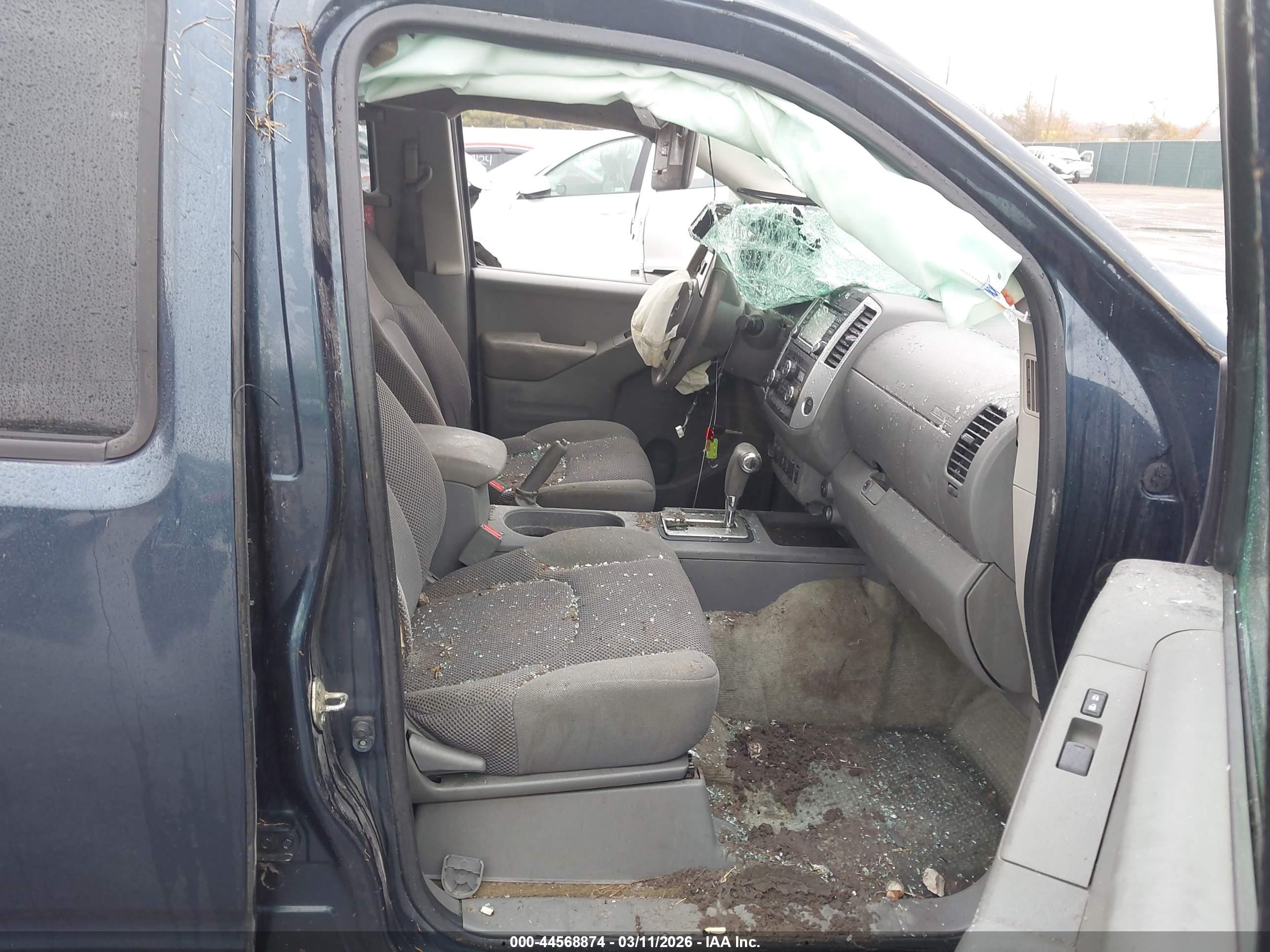 NISSAN FRONTIER image 5