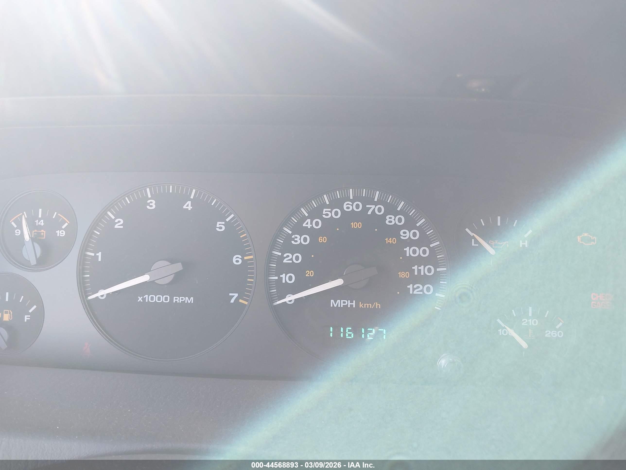 JEEP GRAND image 7