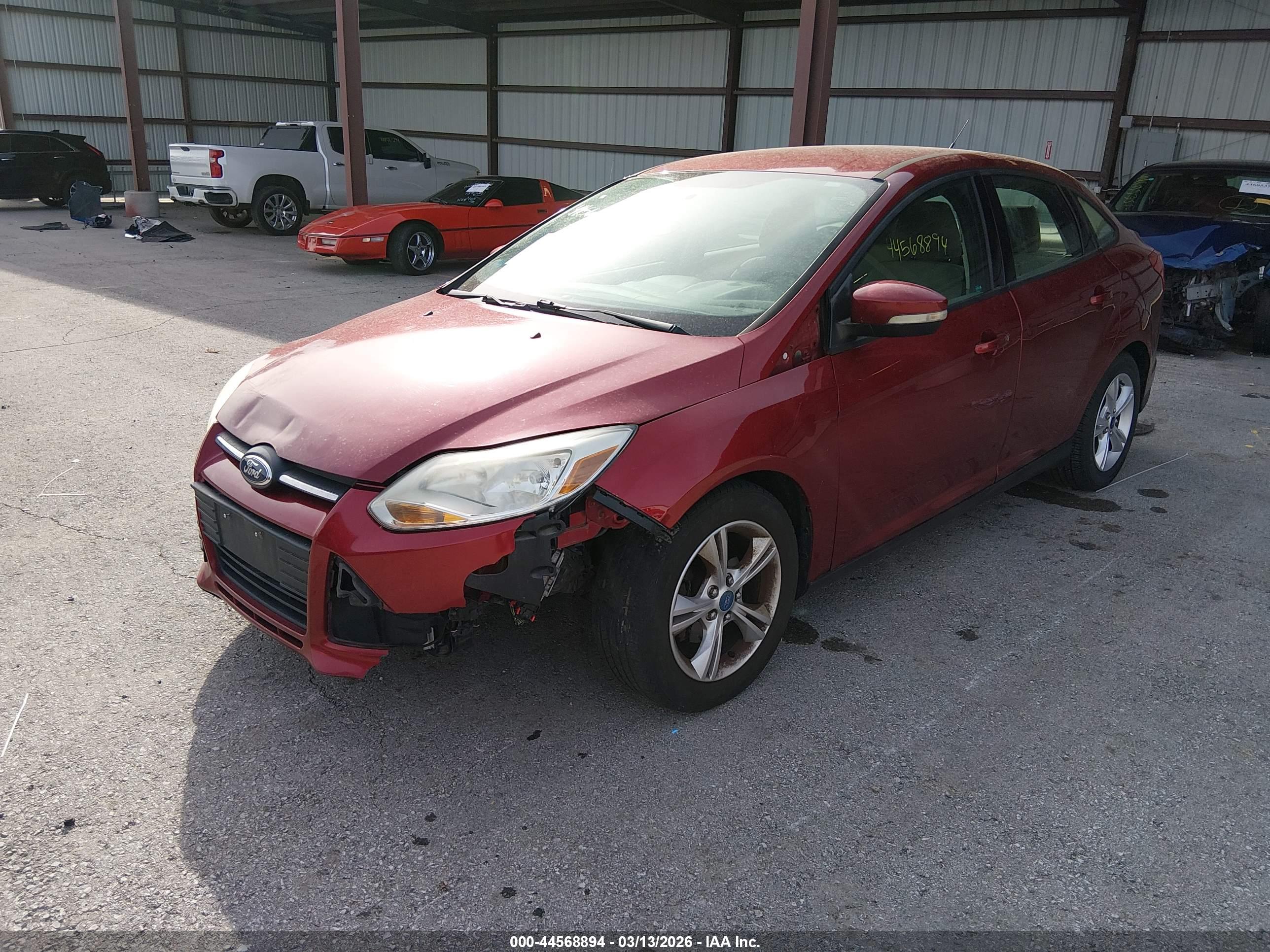 FORD FOCUS image 2