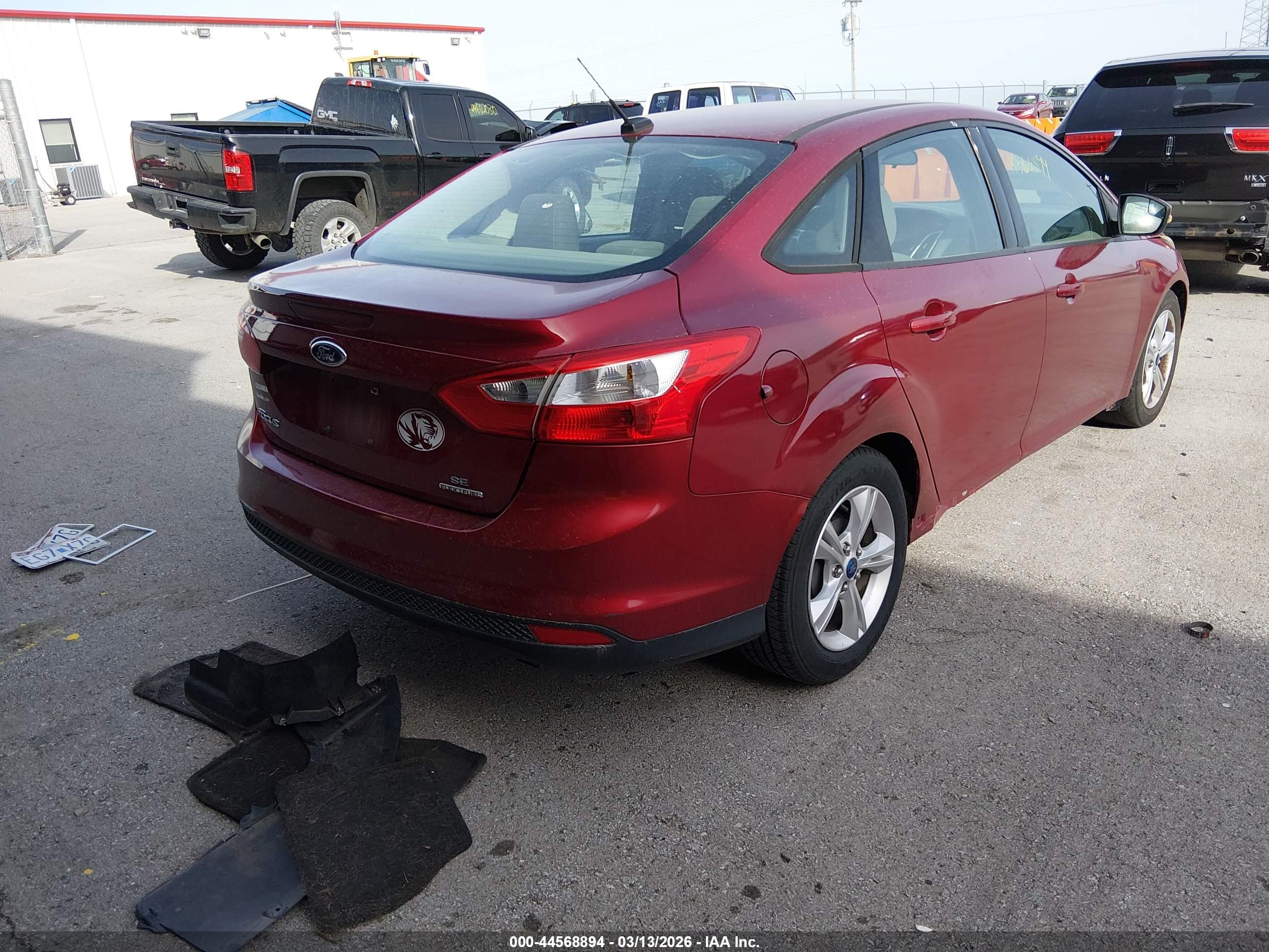 FORD FOCUS image 4