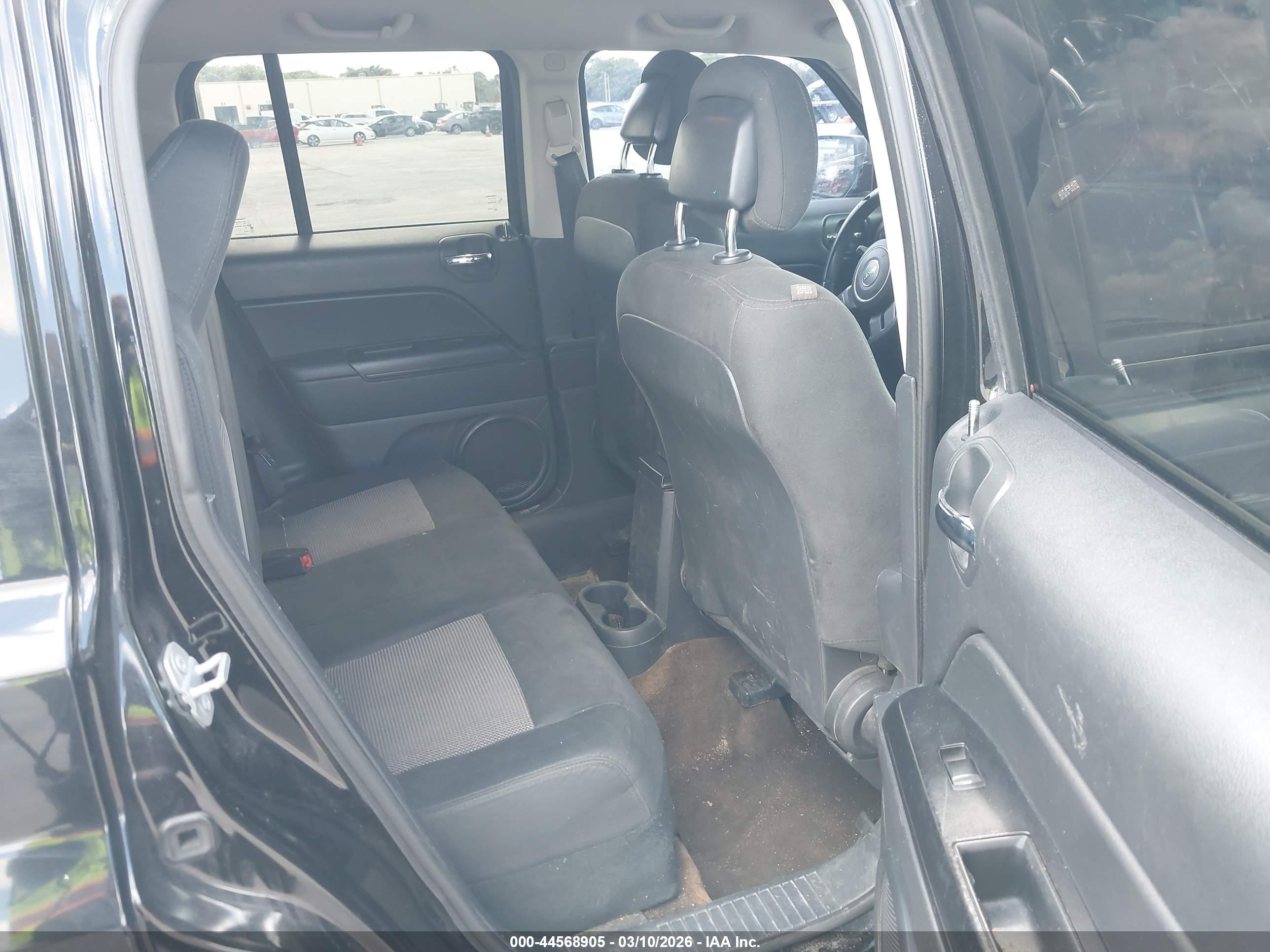 JEEP PATRIOT image 8