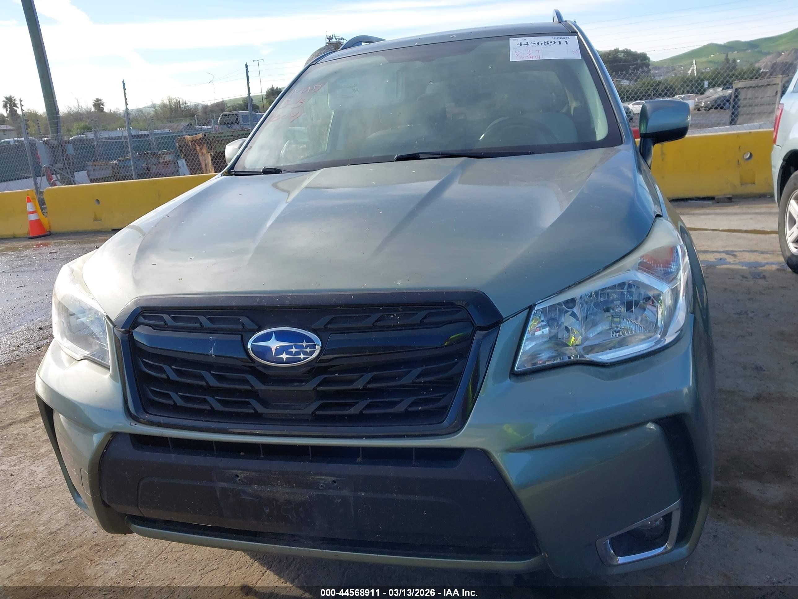 SUBARU FORESTER image 6