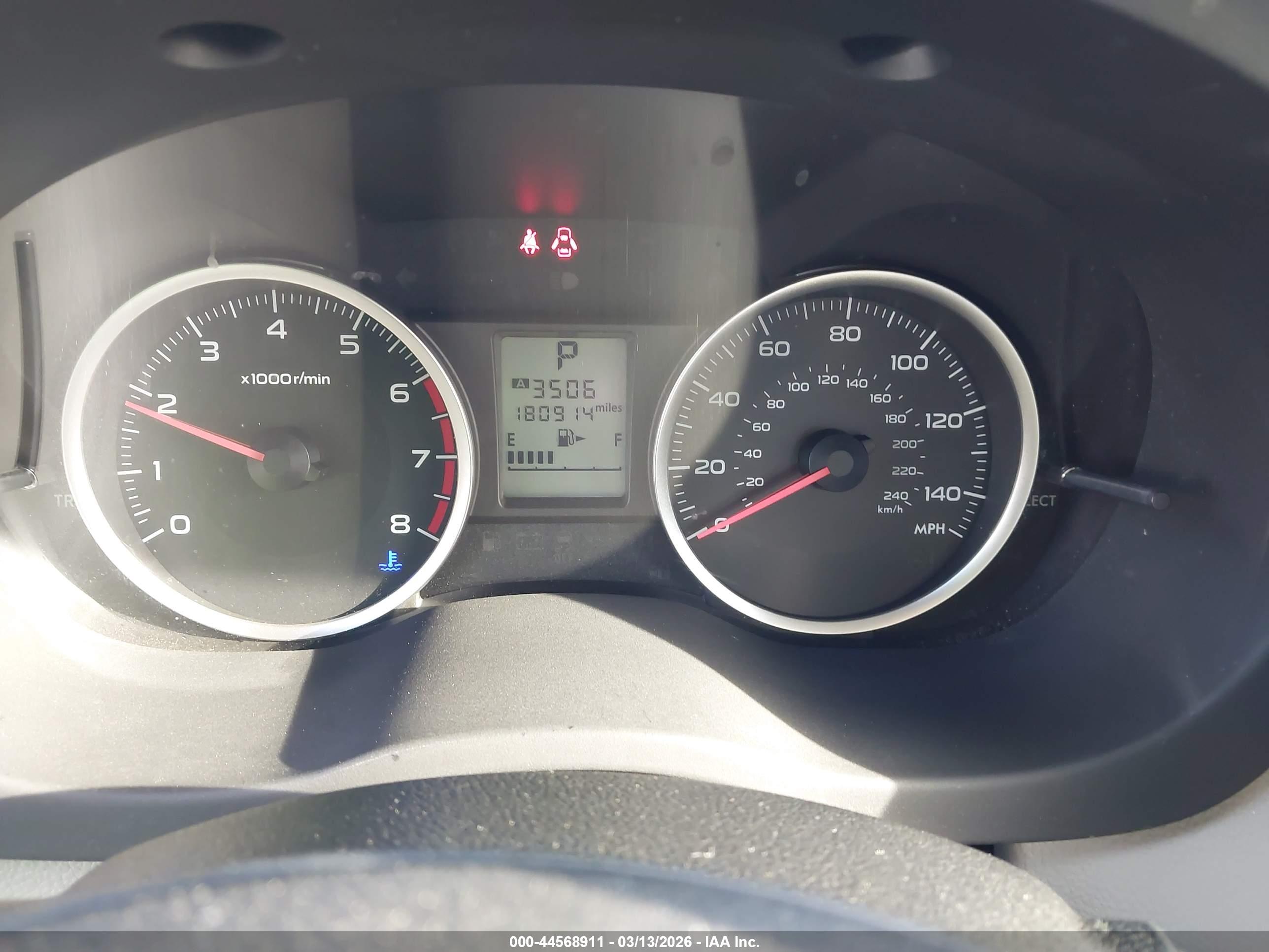 SUBARU FORESTER image 7