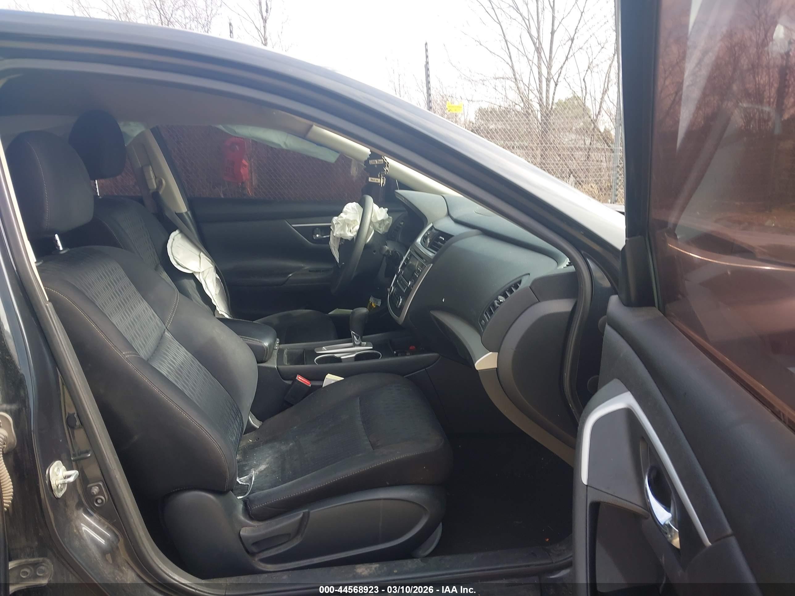 NISSAN ALTIMA image 5