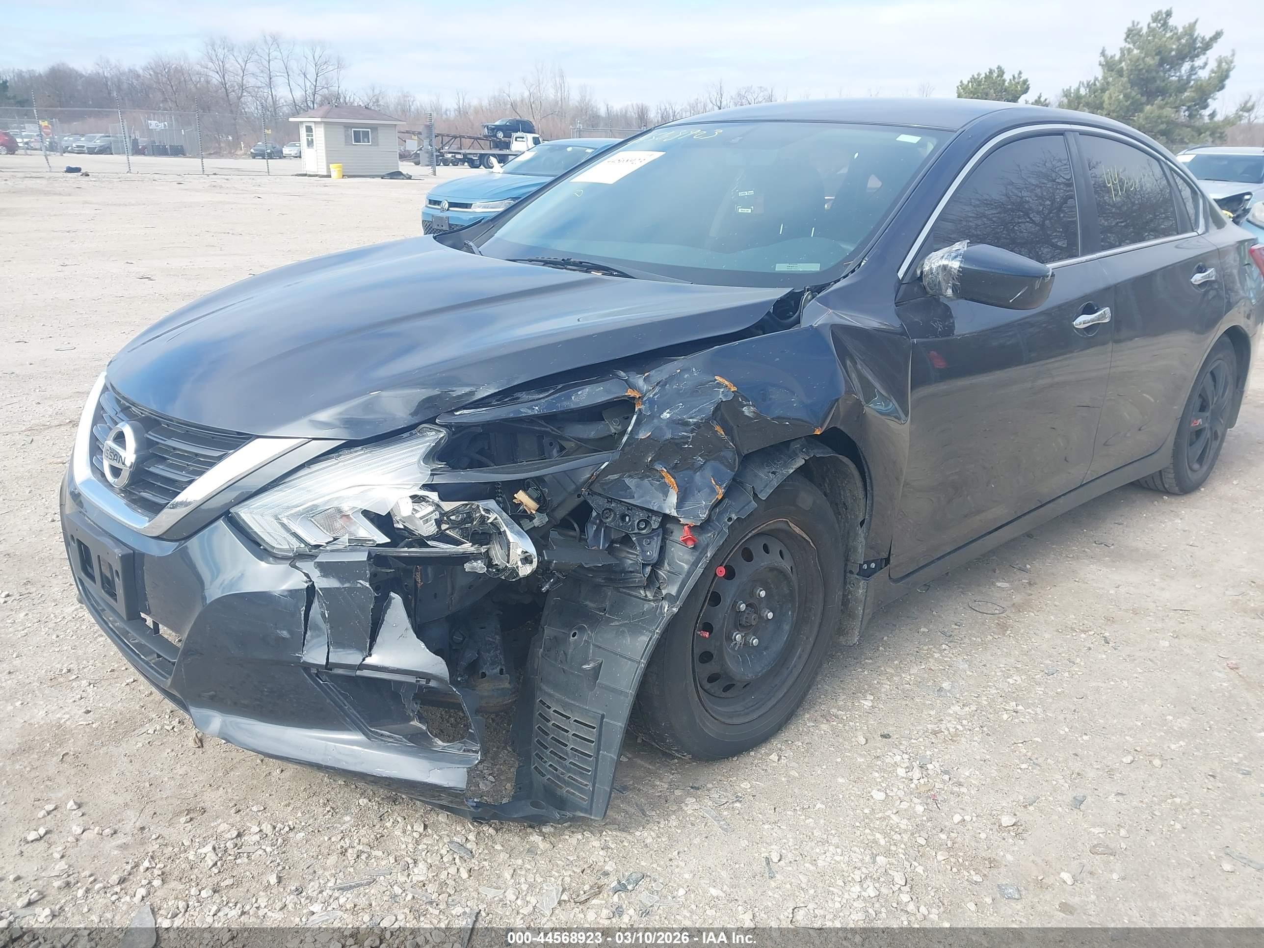NISSAN ALTIMA image 6