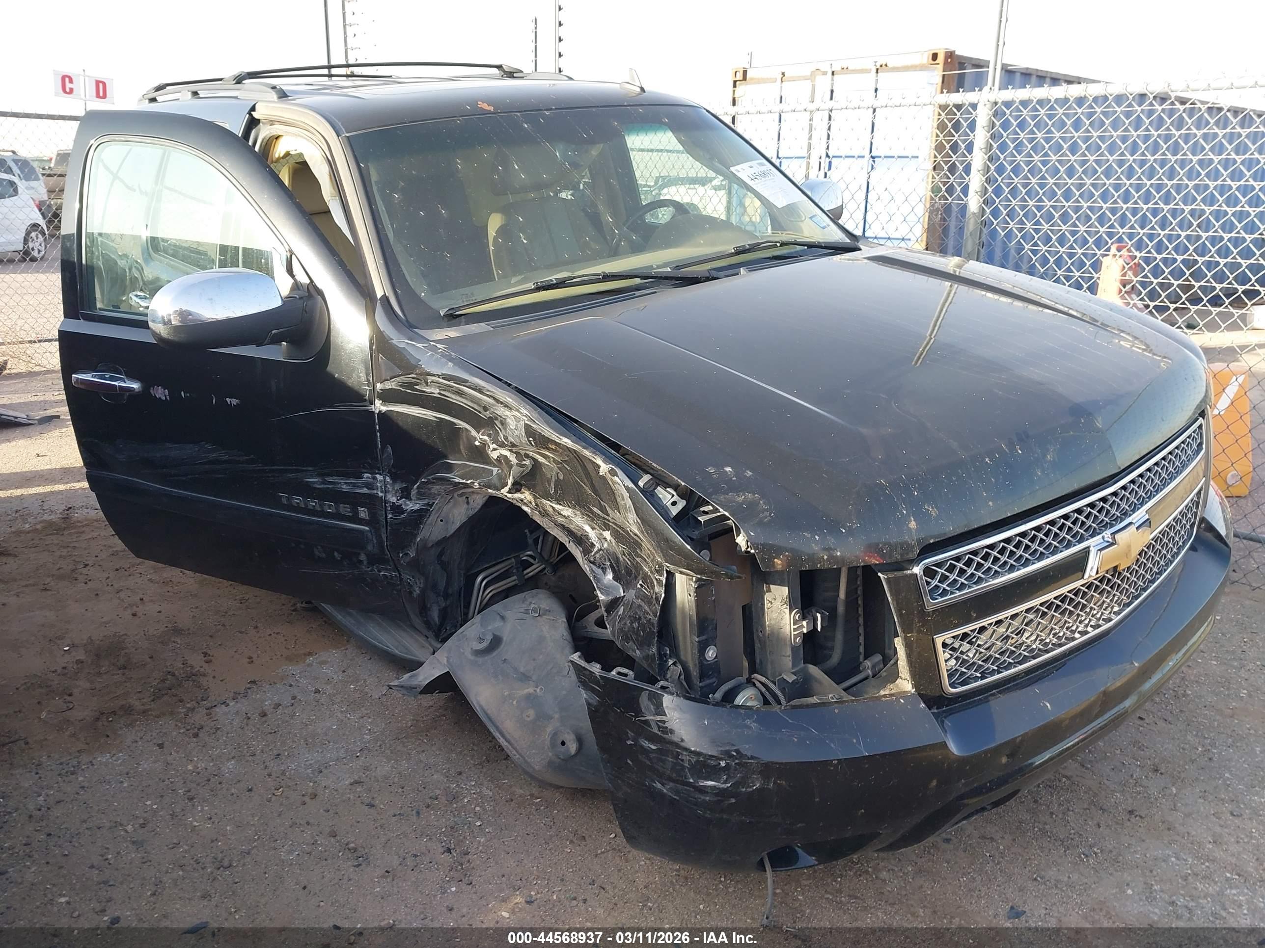 CHEVROLET TAHOE image 6