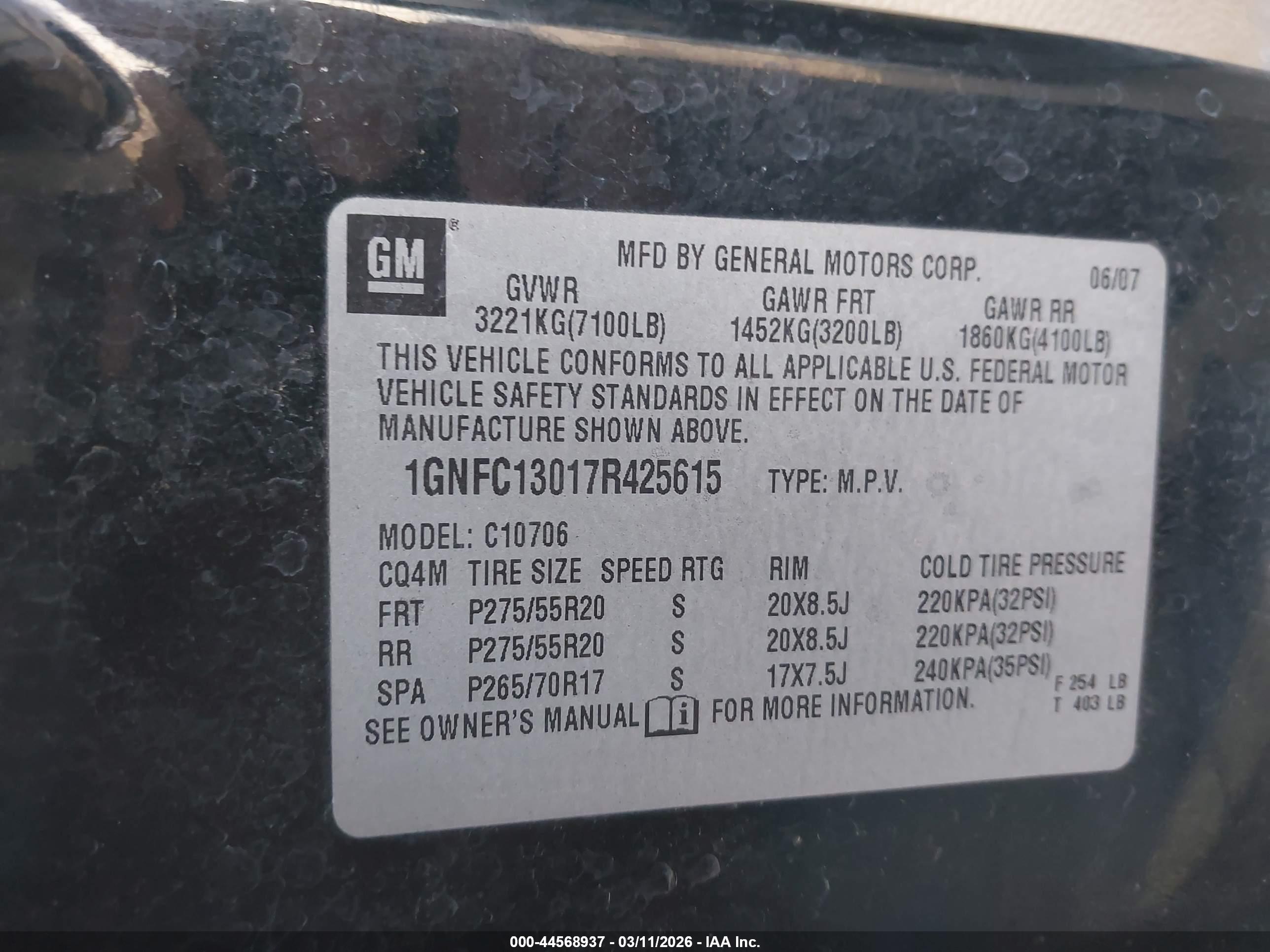 CHEVROLET TAHOE image 9