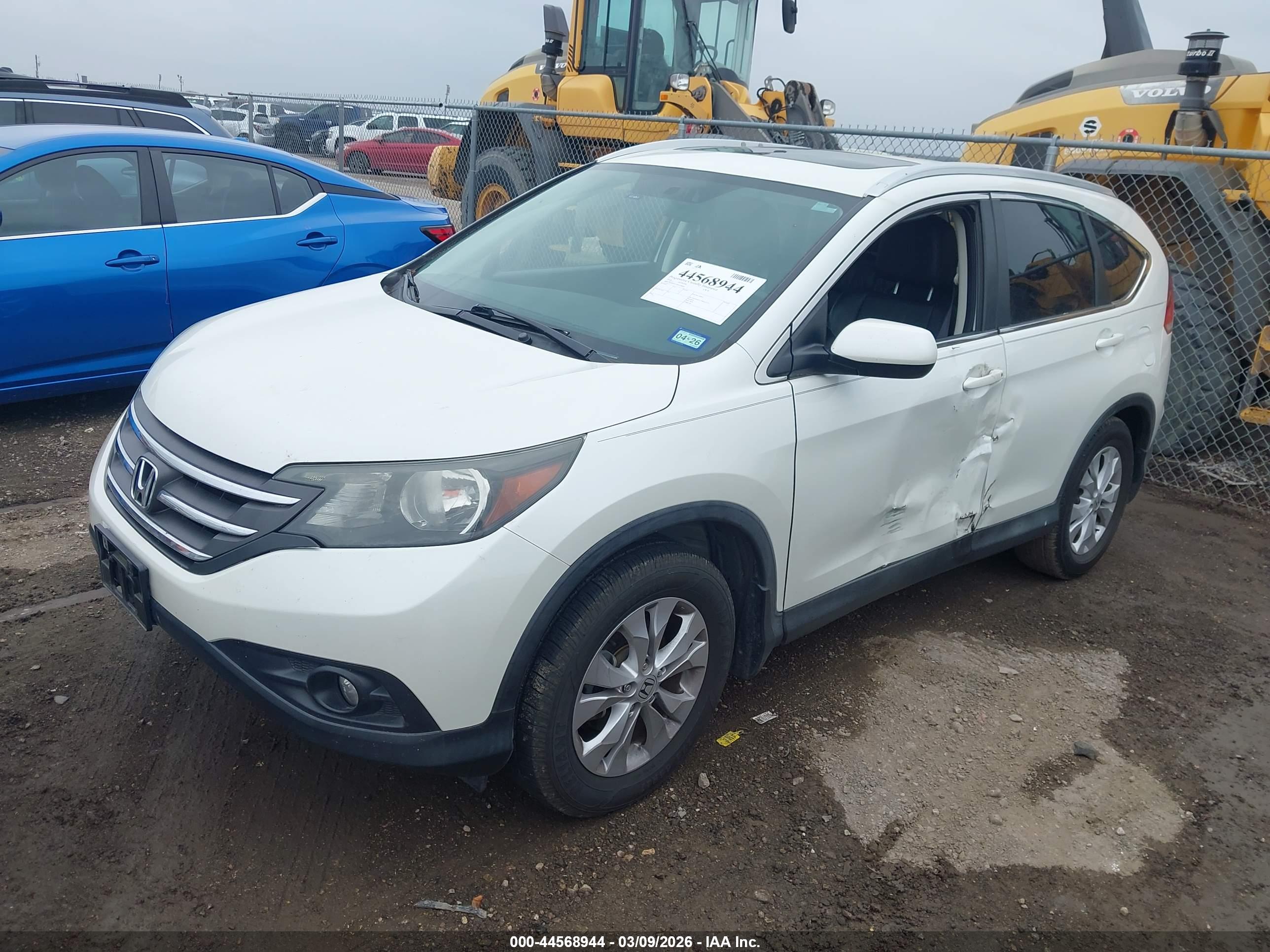 HONDA CR-V image 2