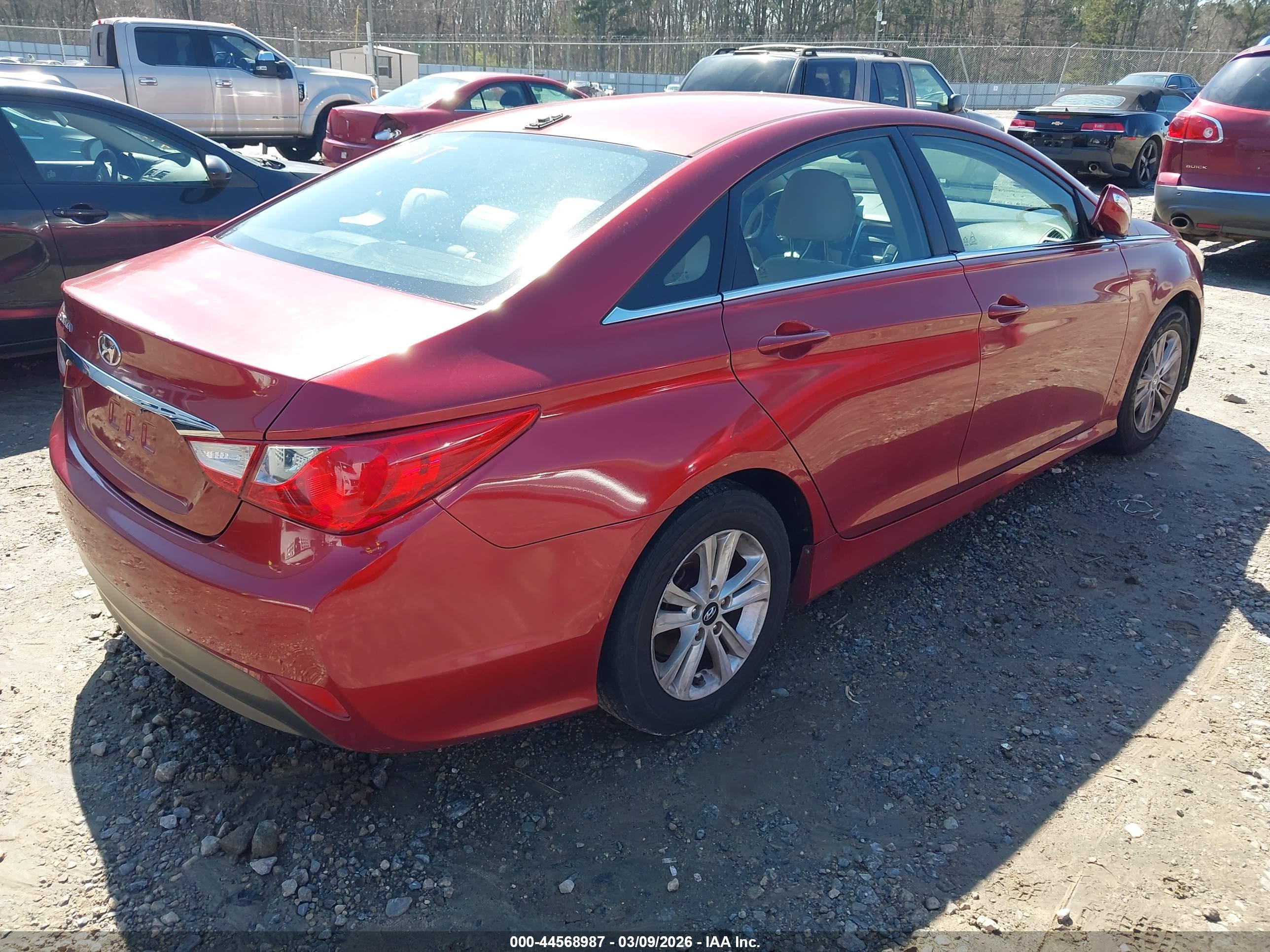 HYUNDAI SONATA image 4