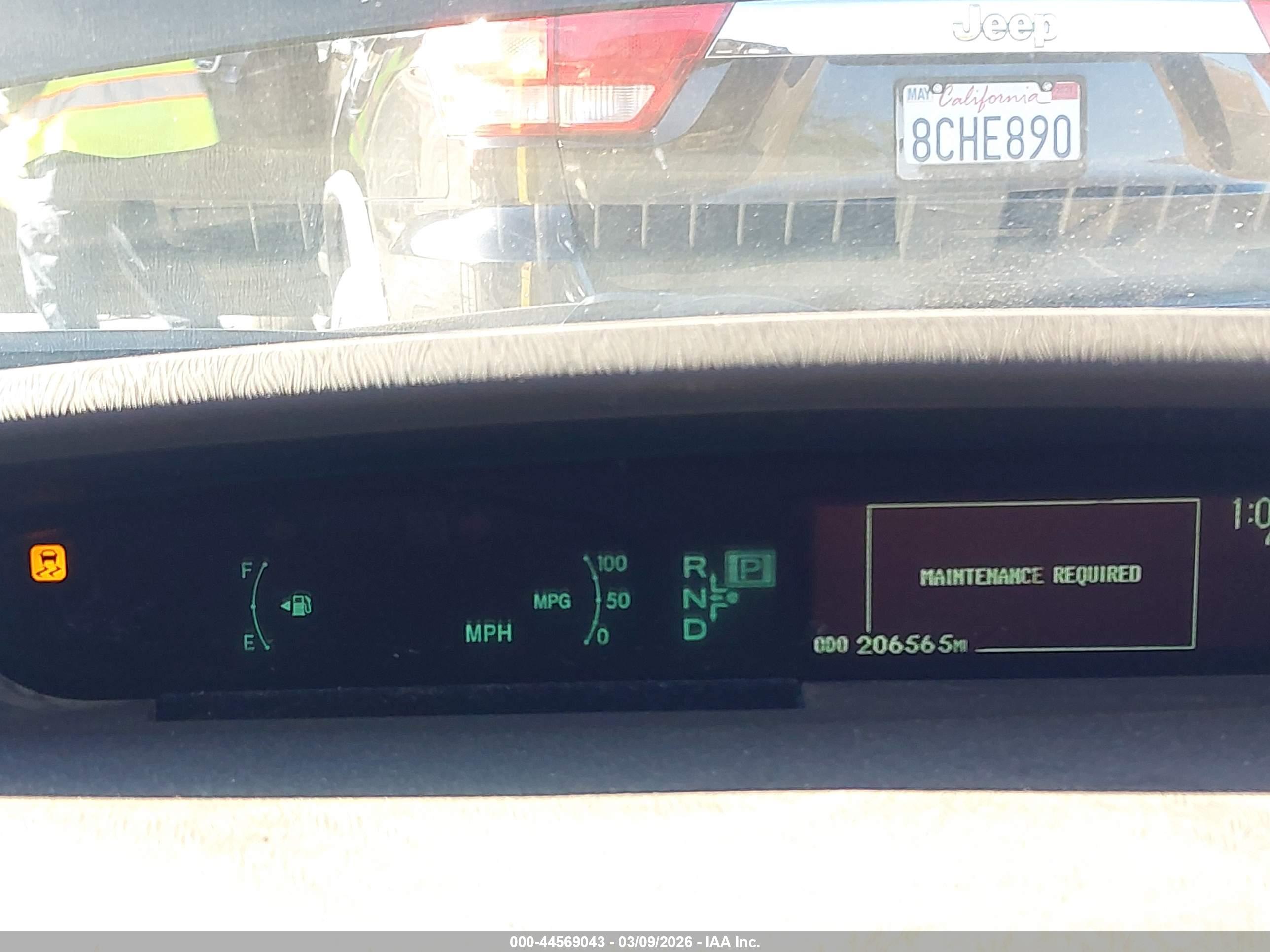 TOYOTA PRIUS image 7