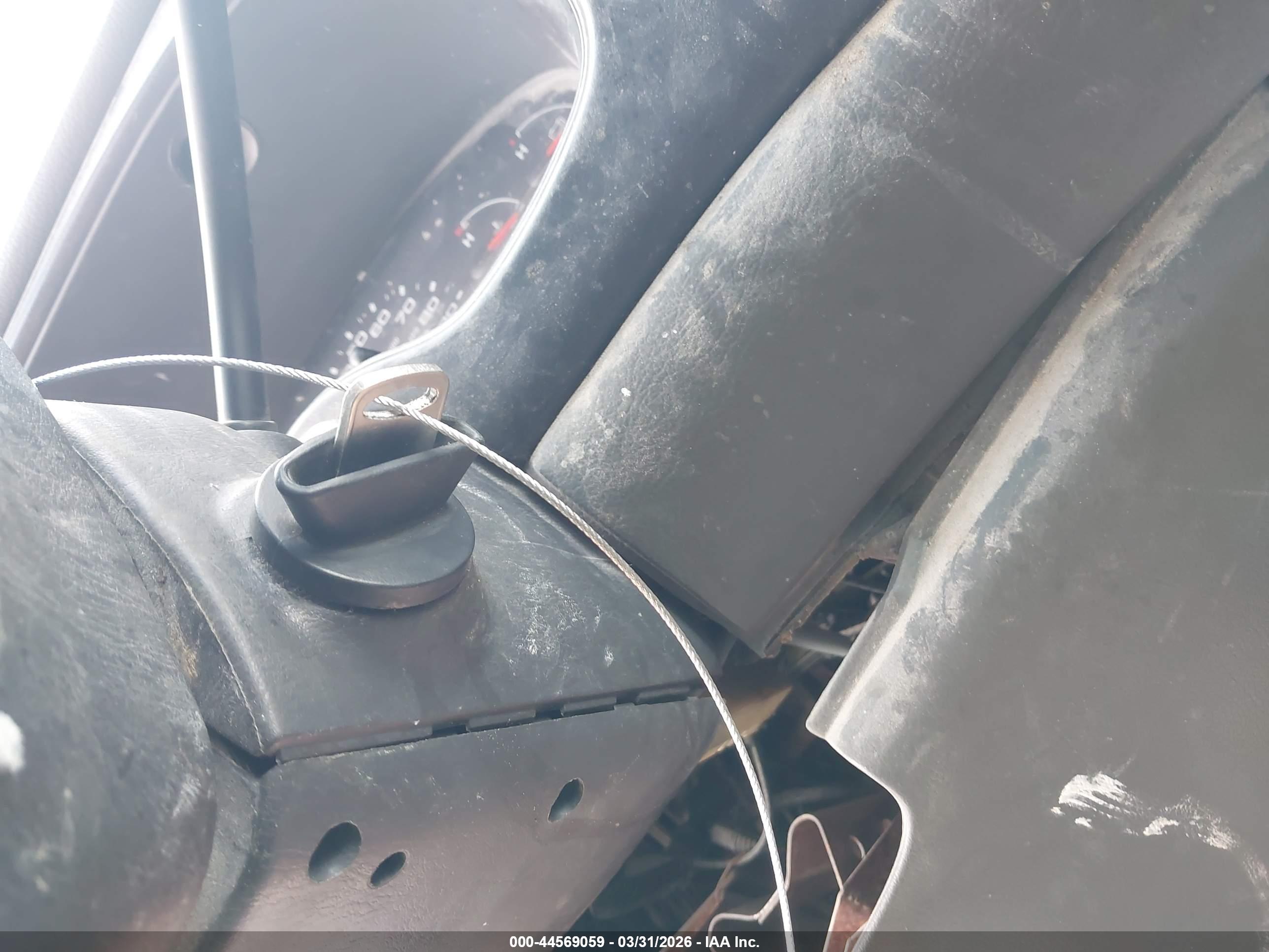 FORD E-250 image 11