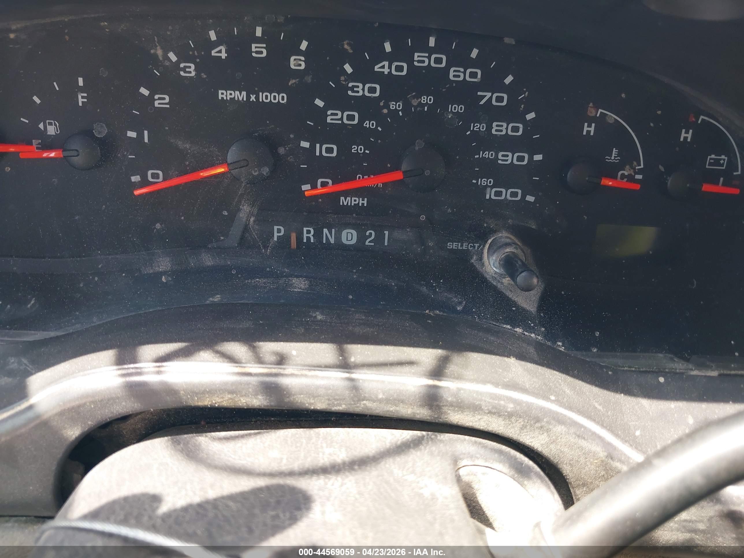 FORD E-250 image 7