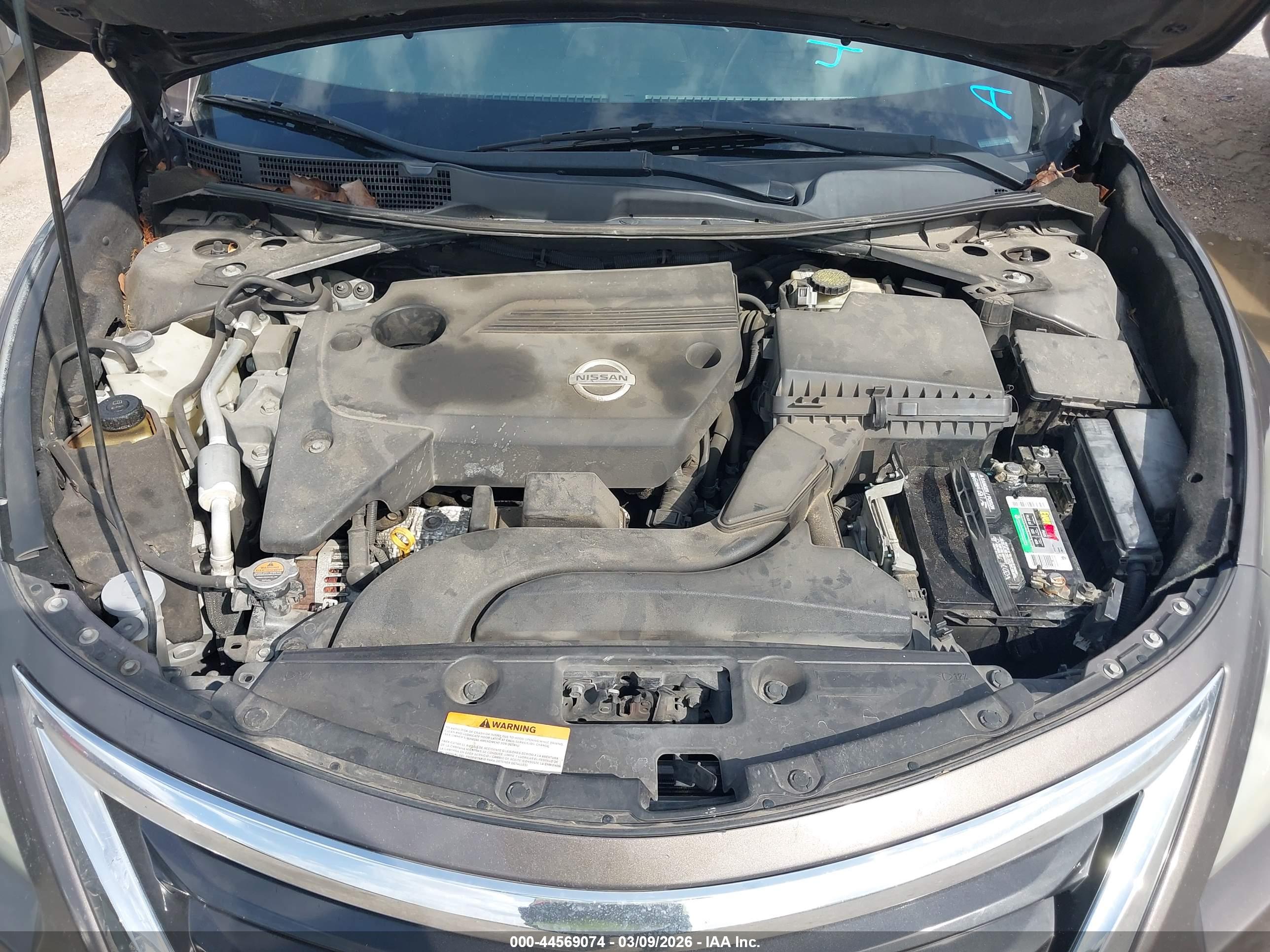 NISSAN ALTIMA image 10