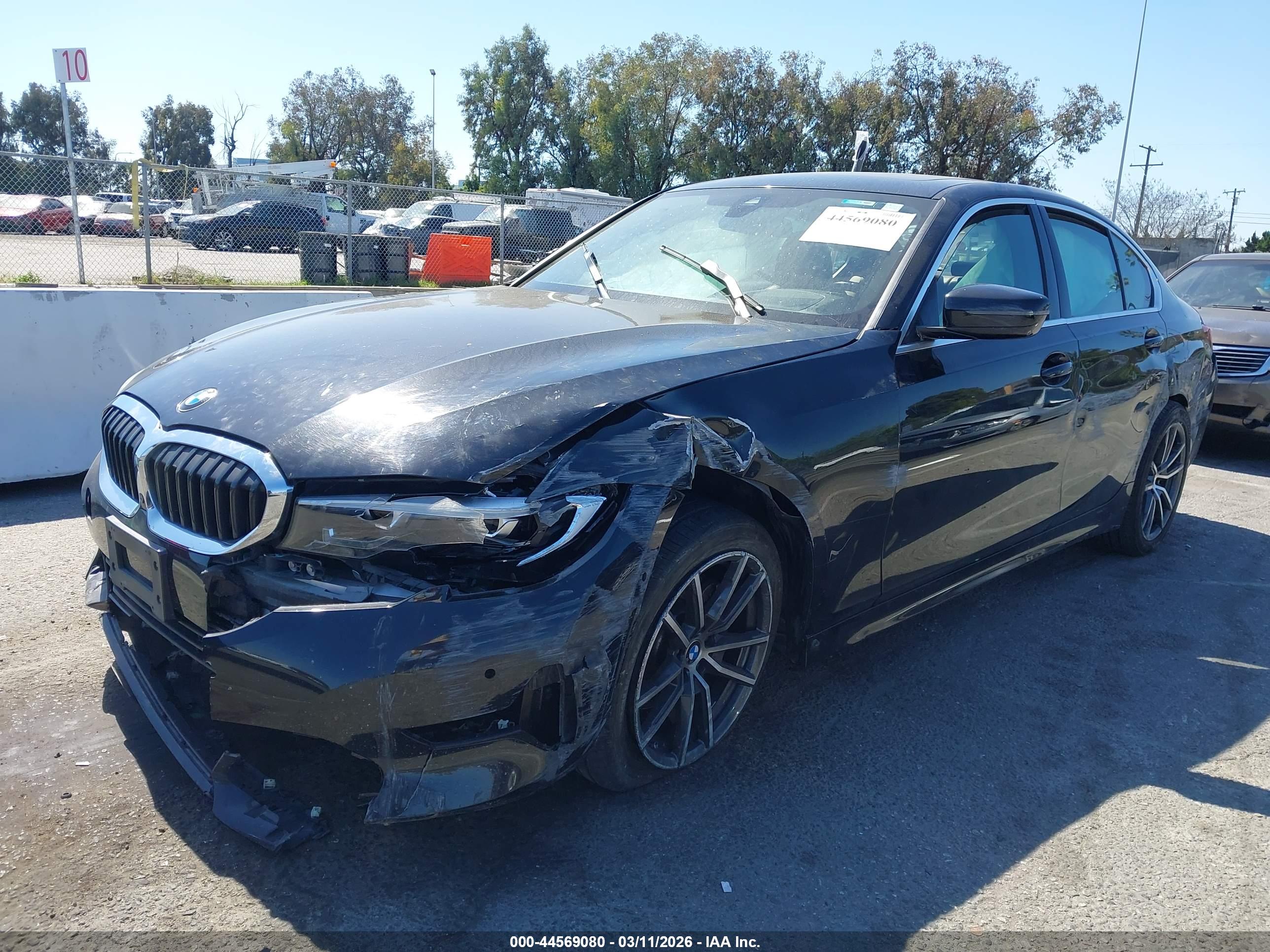 BMW 330I image 6