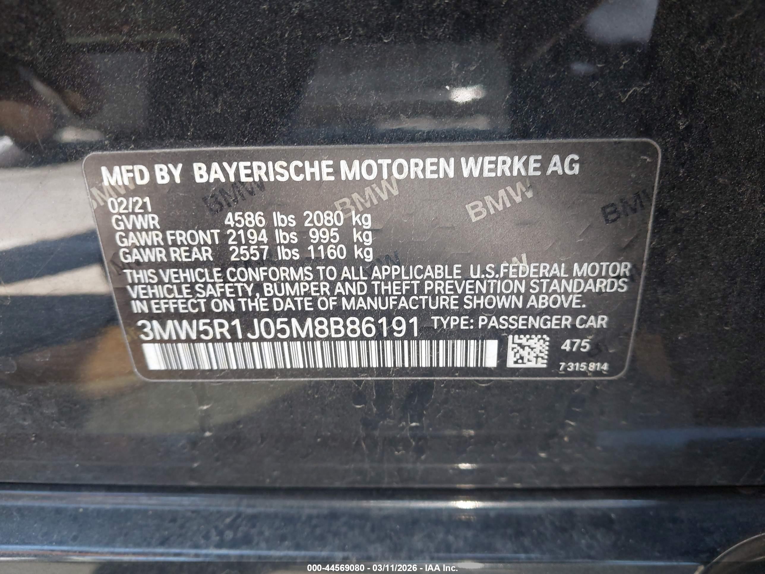 BMW 330I image 9