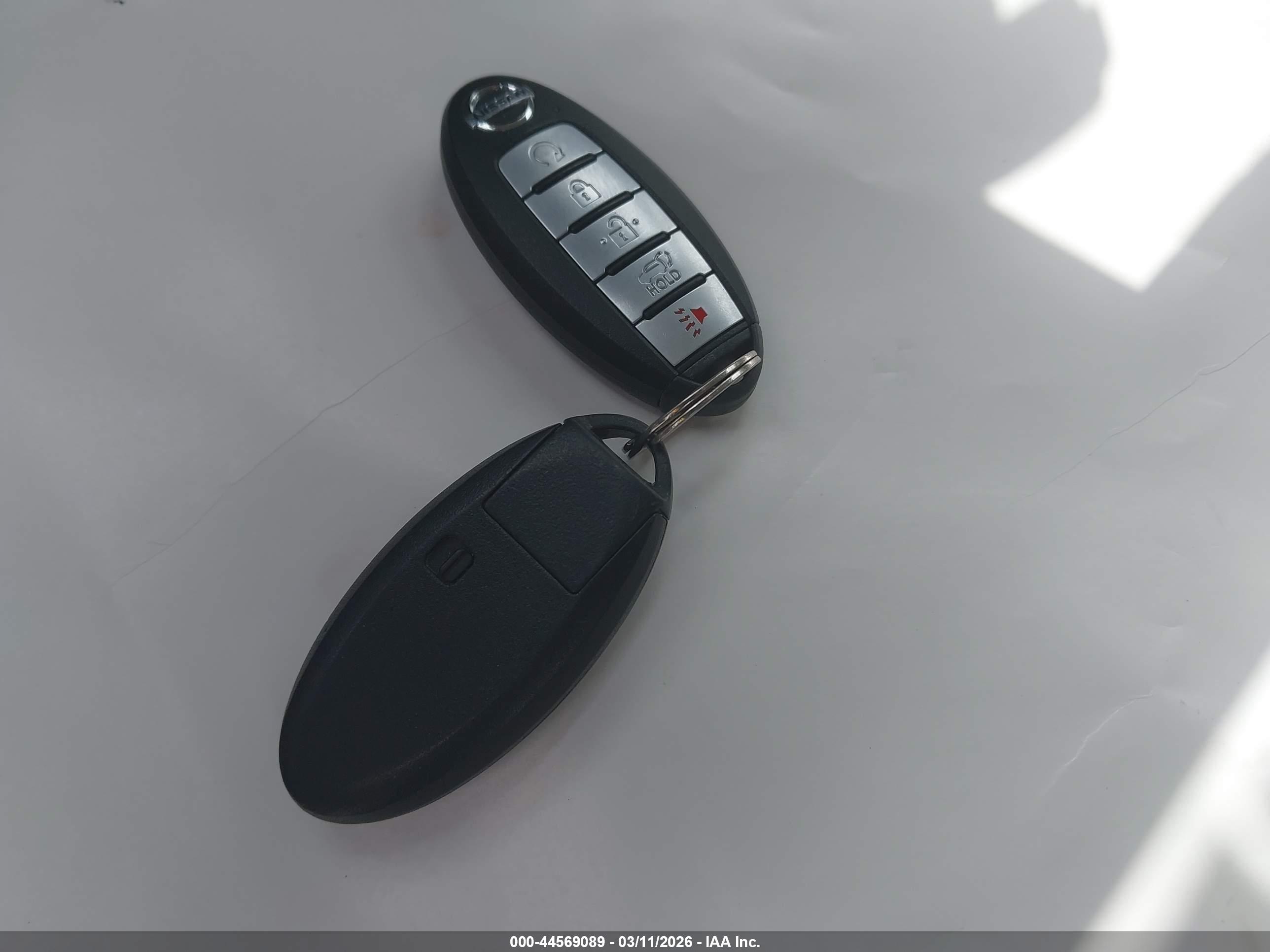 NISSAN MURANO image 11