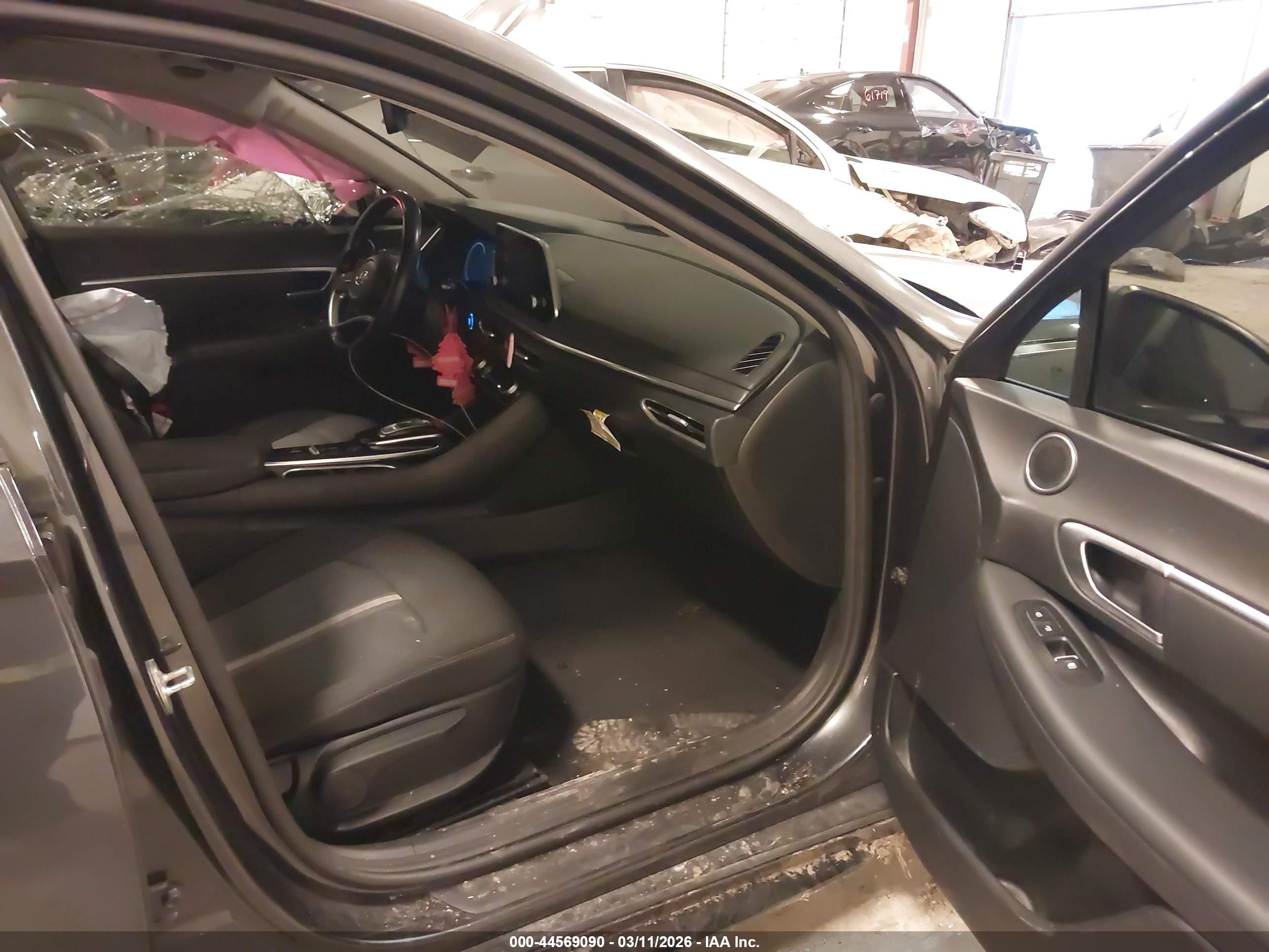 HYUNDAI SONATA image 5