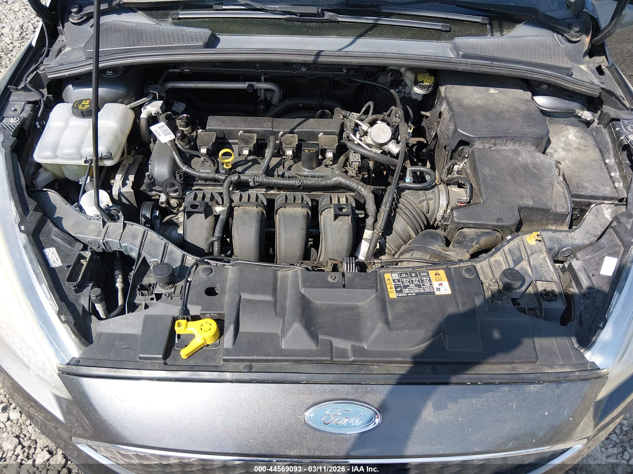 FORD FOCUS image 10