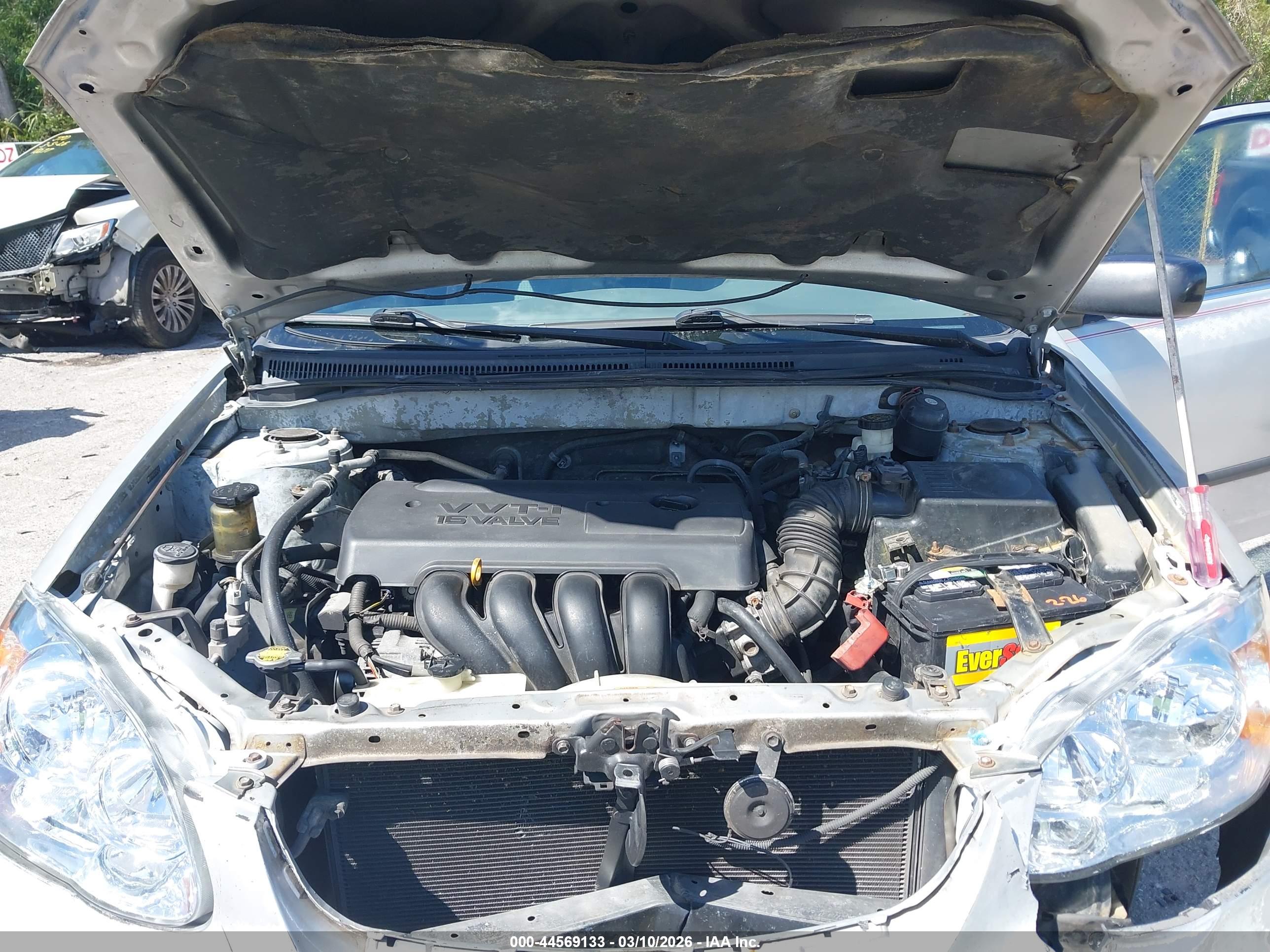 TOYOTA COROLLA image 10