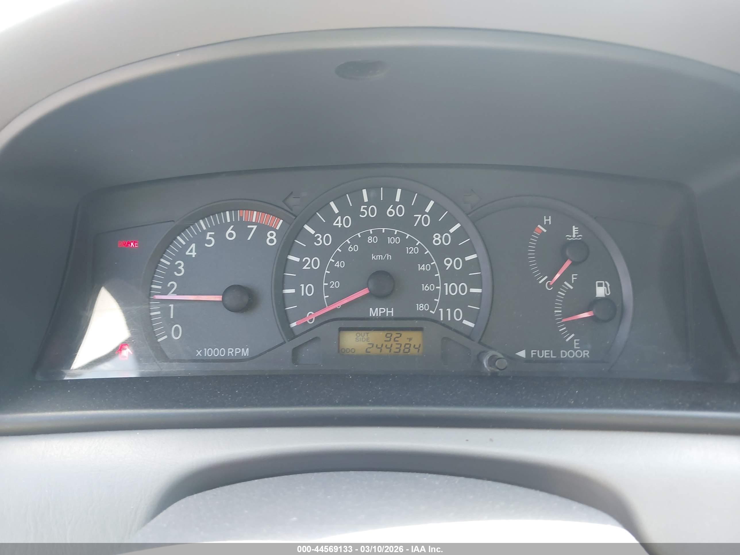 TOYOTA COROLLA image 7