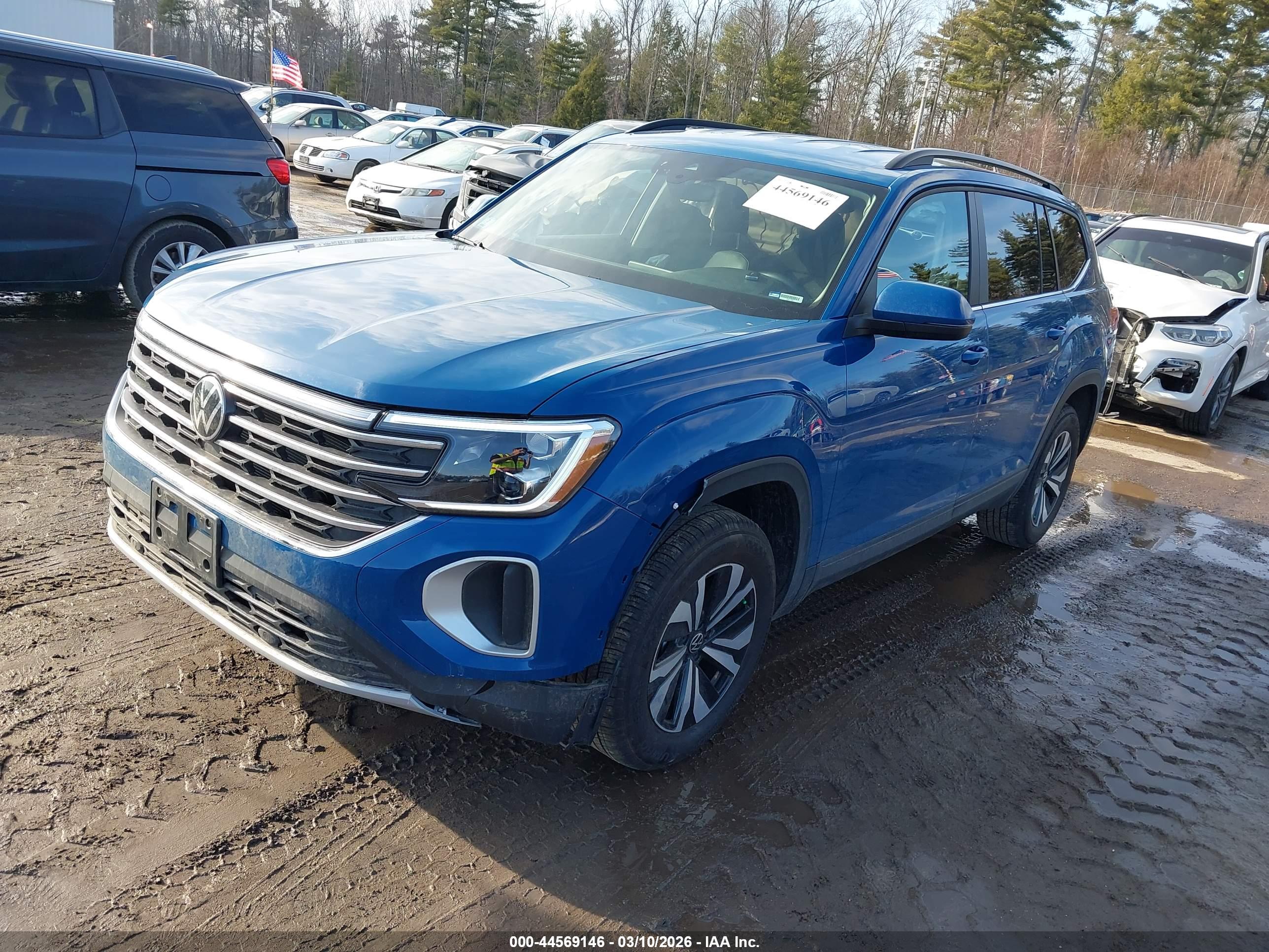 VOLKSWAGEN ATLAS image 2