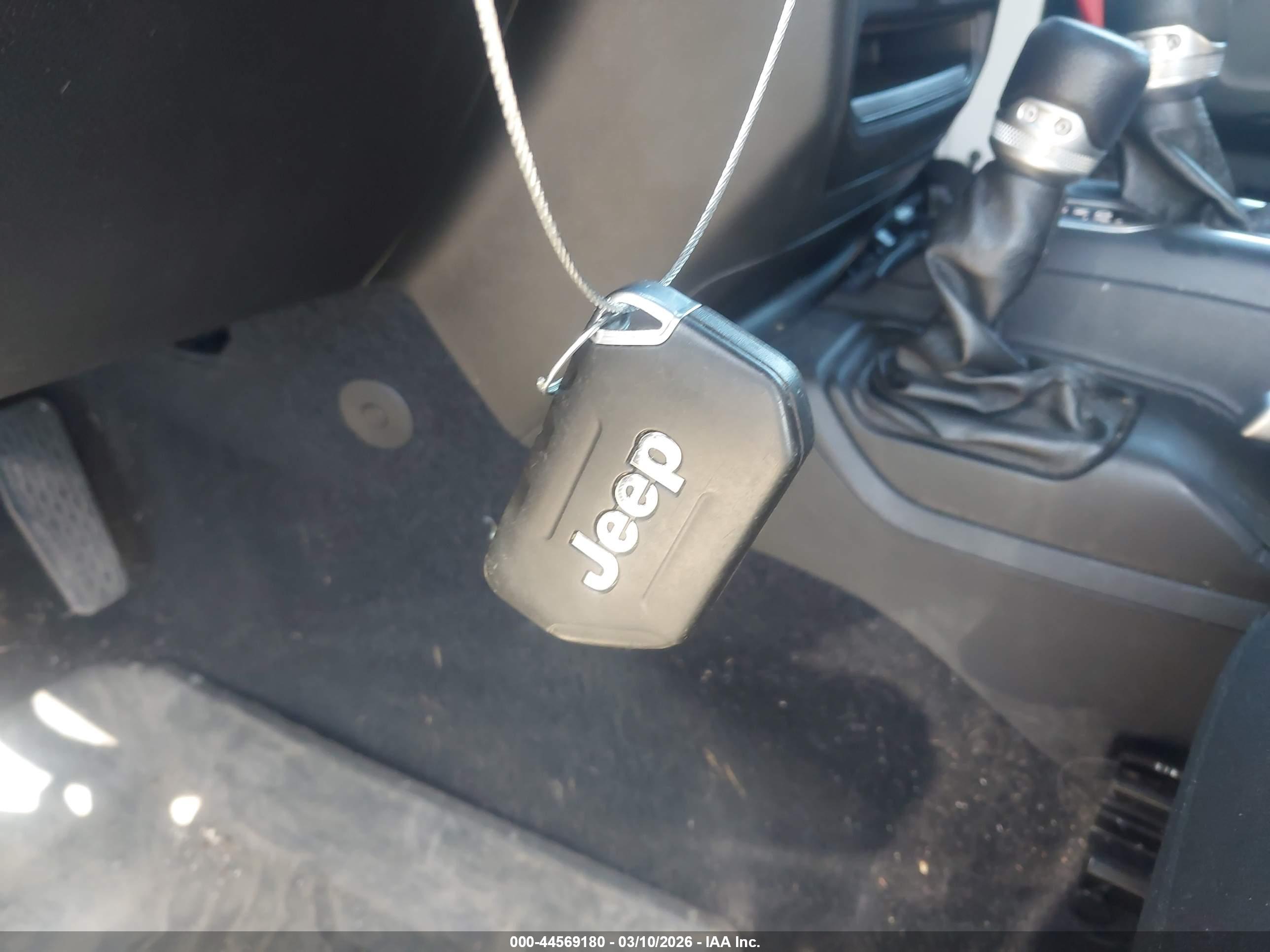 JEEP WRANGLER image 11