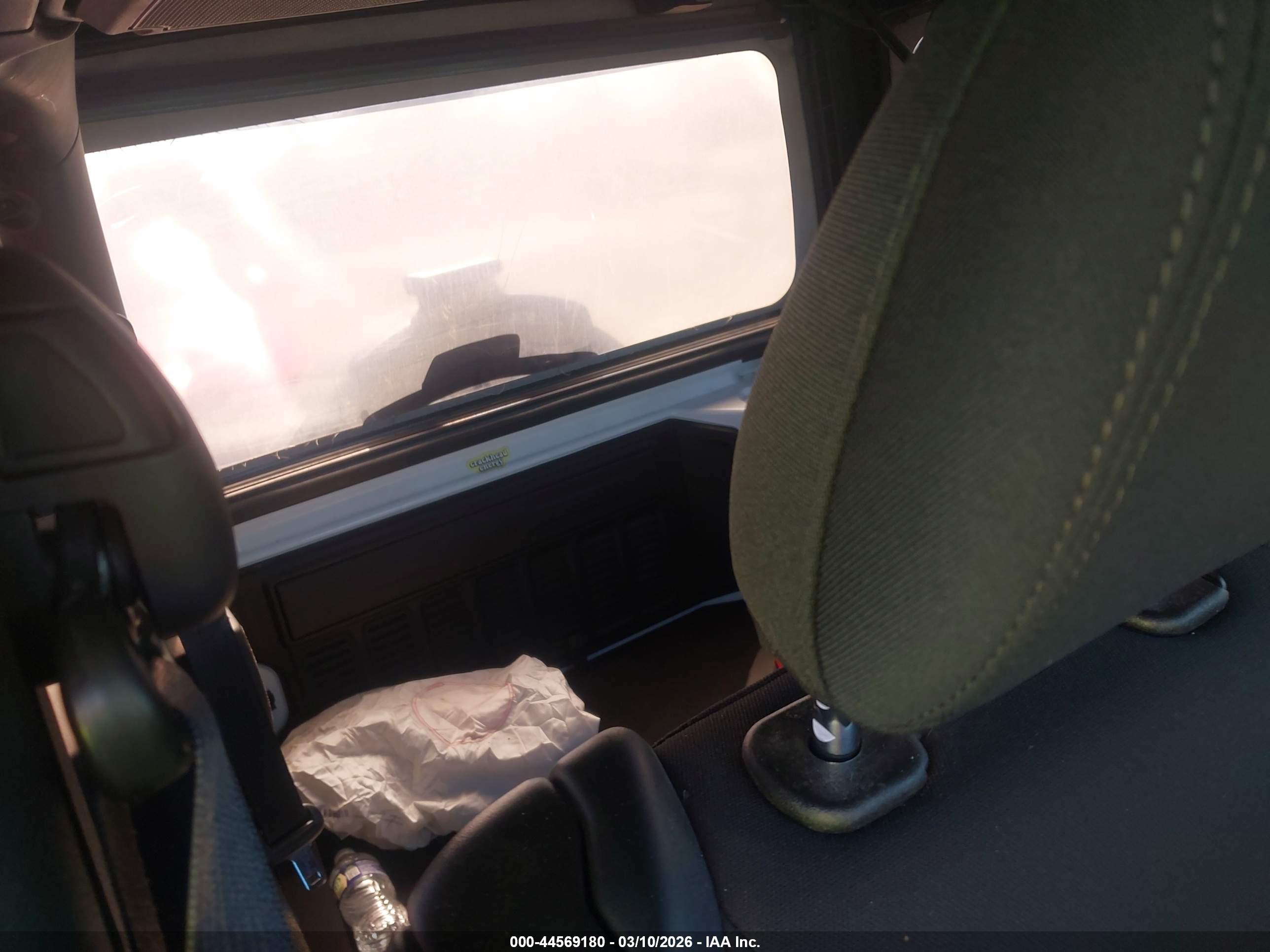 JEEP WRANGLER image 8