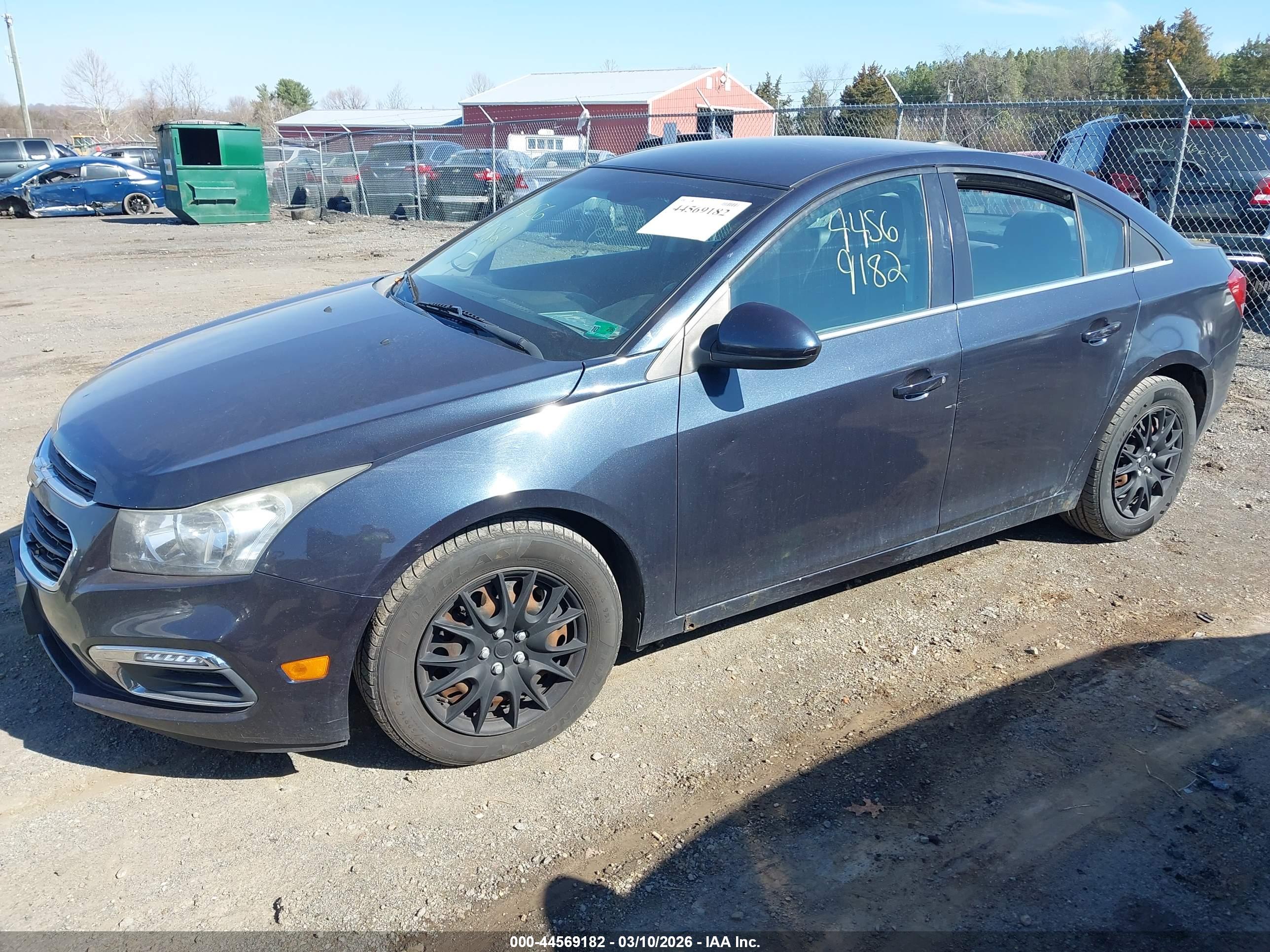 CHEVROLET CRUZE image 2