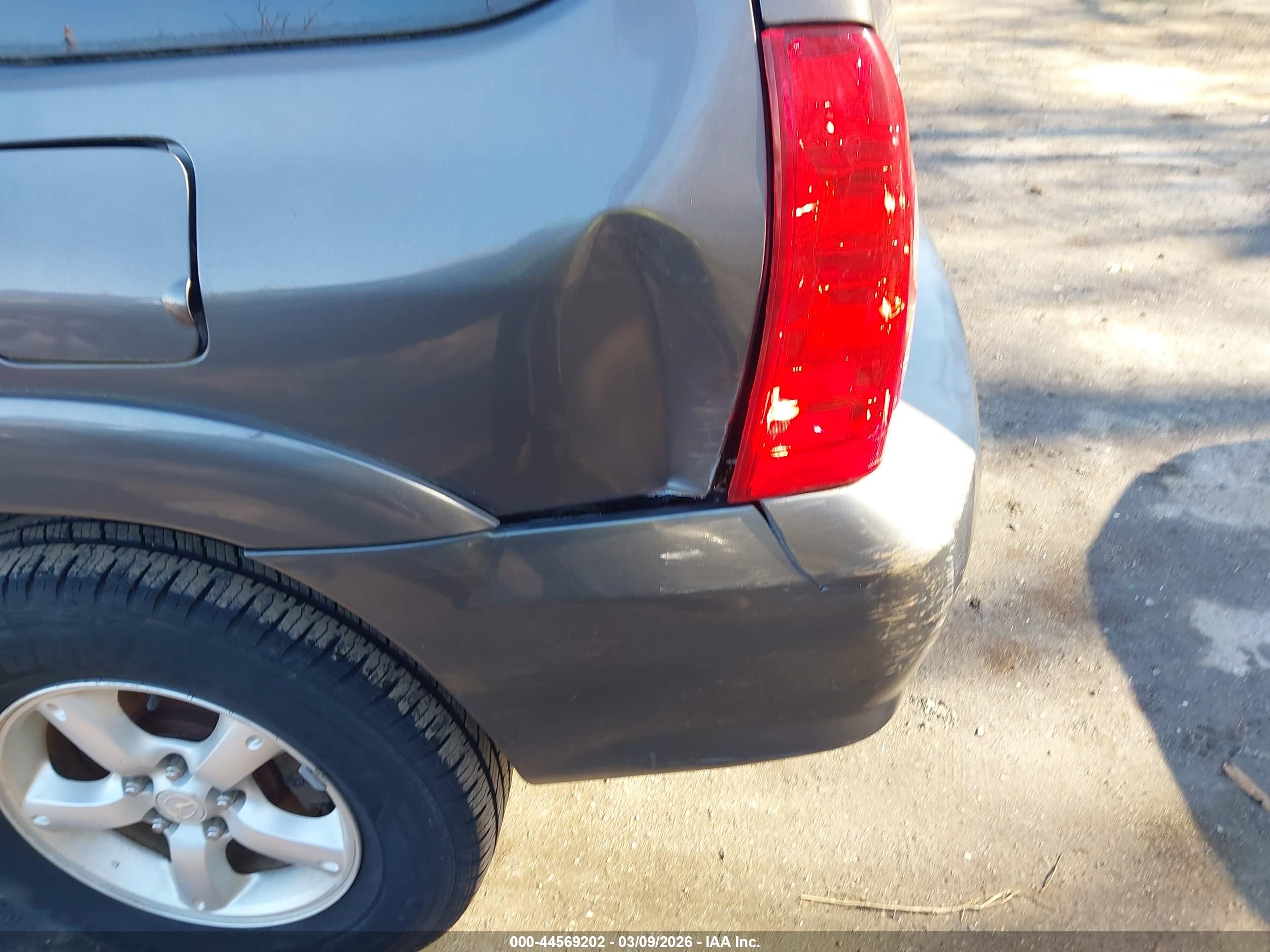 MAZDA TRIBUTE image 6