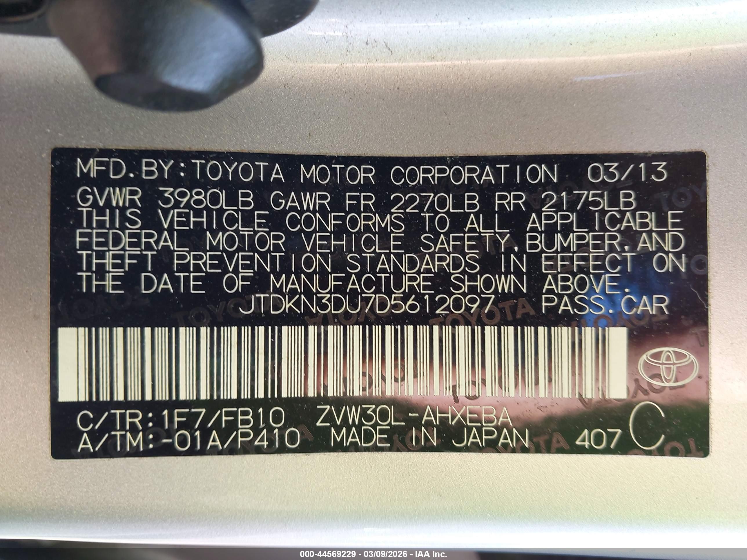 TOYOTA PRIUS image 9