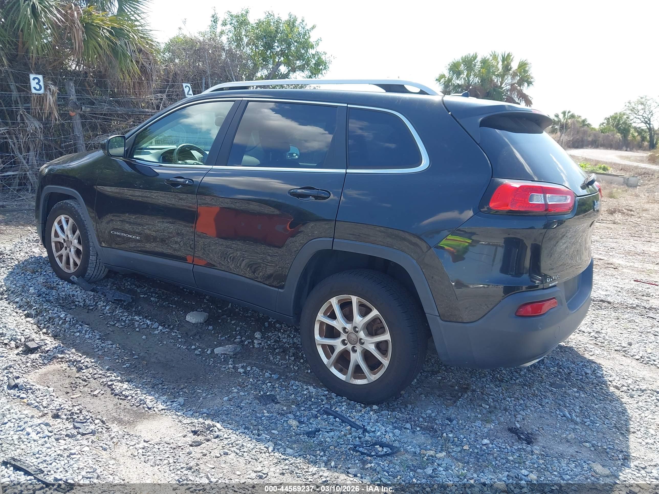 JEEP CHEROKEE image 3