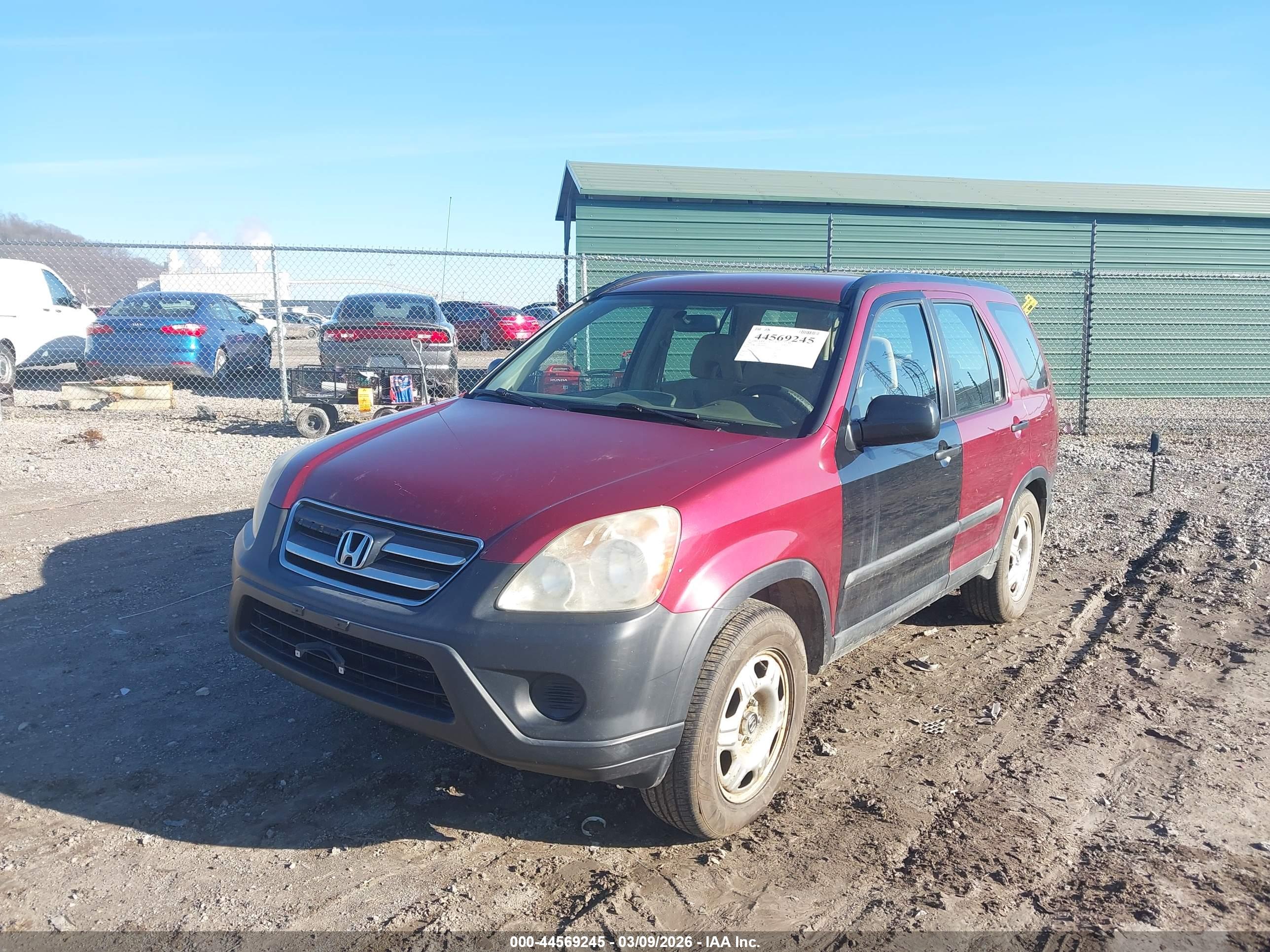 HONDA CR-V image 2