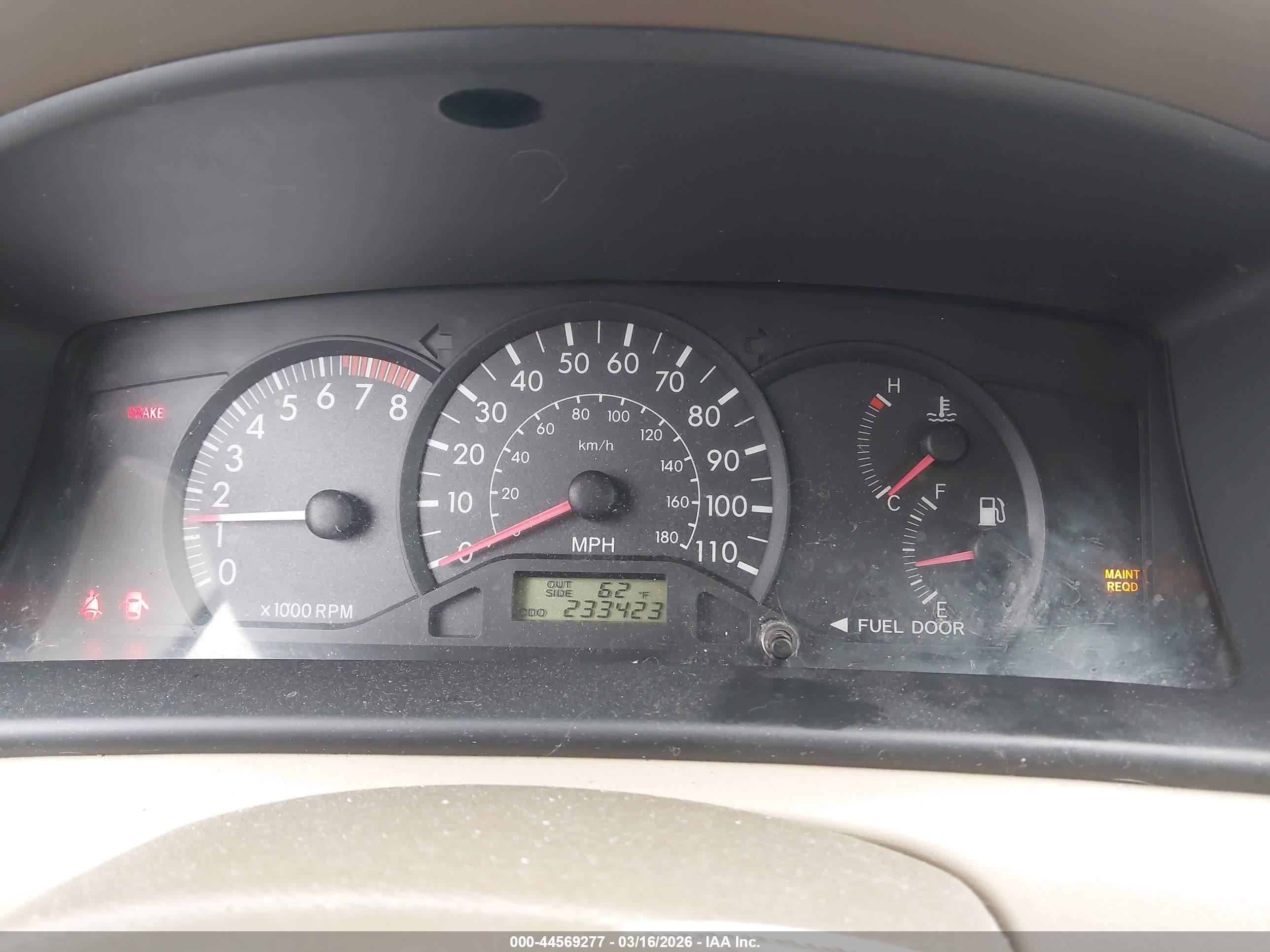 TOYOTA COROLLA image 7