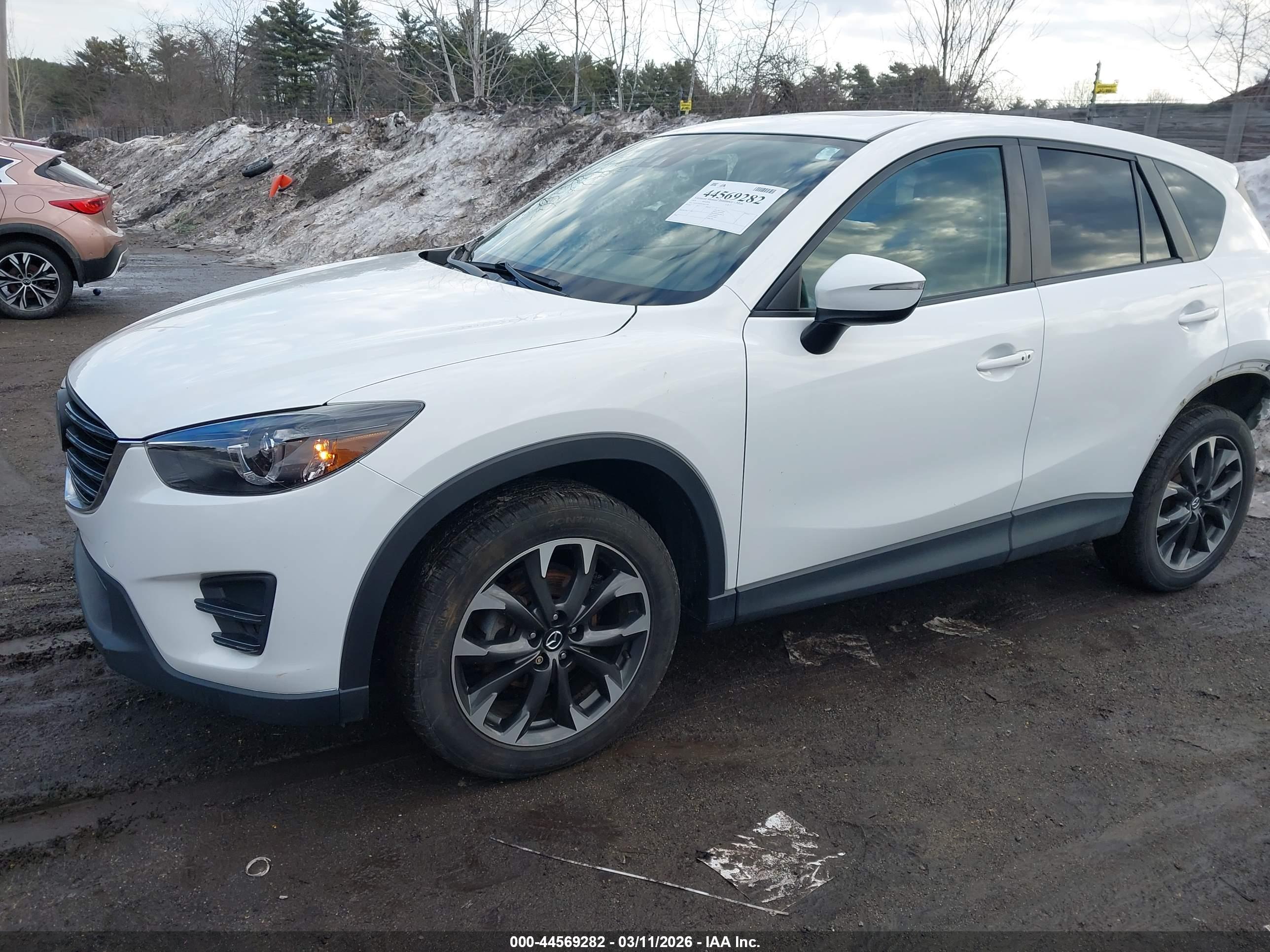 MAZDA CX-5 image 2
