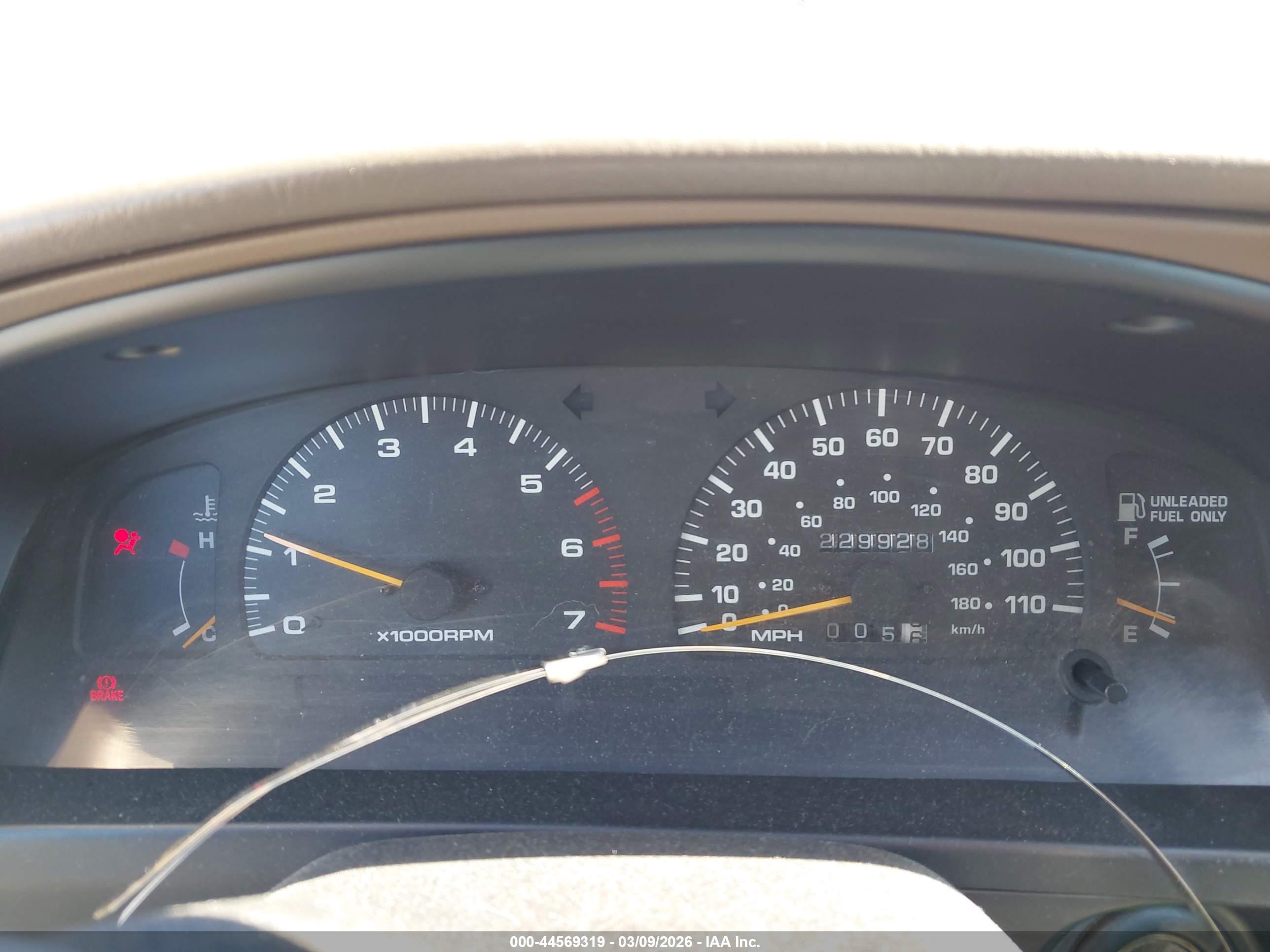 TOYOTA 4RUNNER image 7