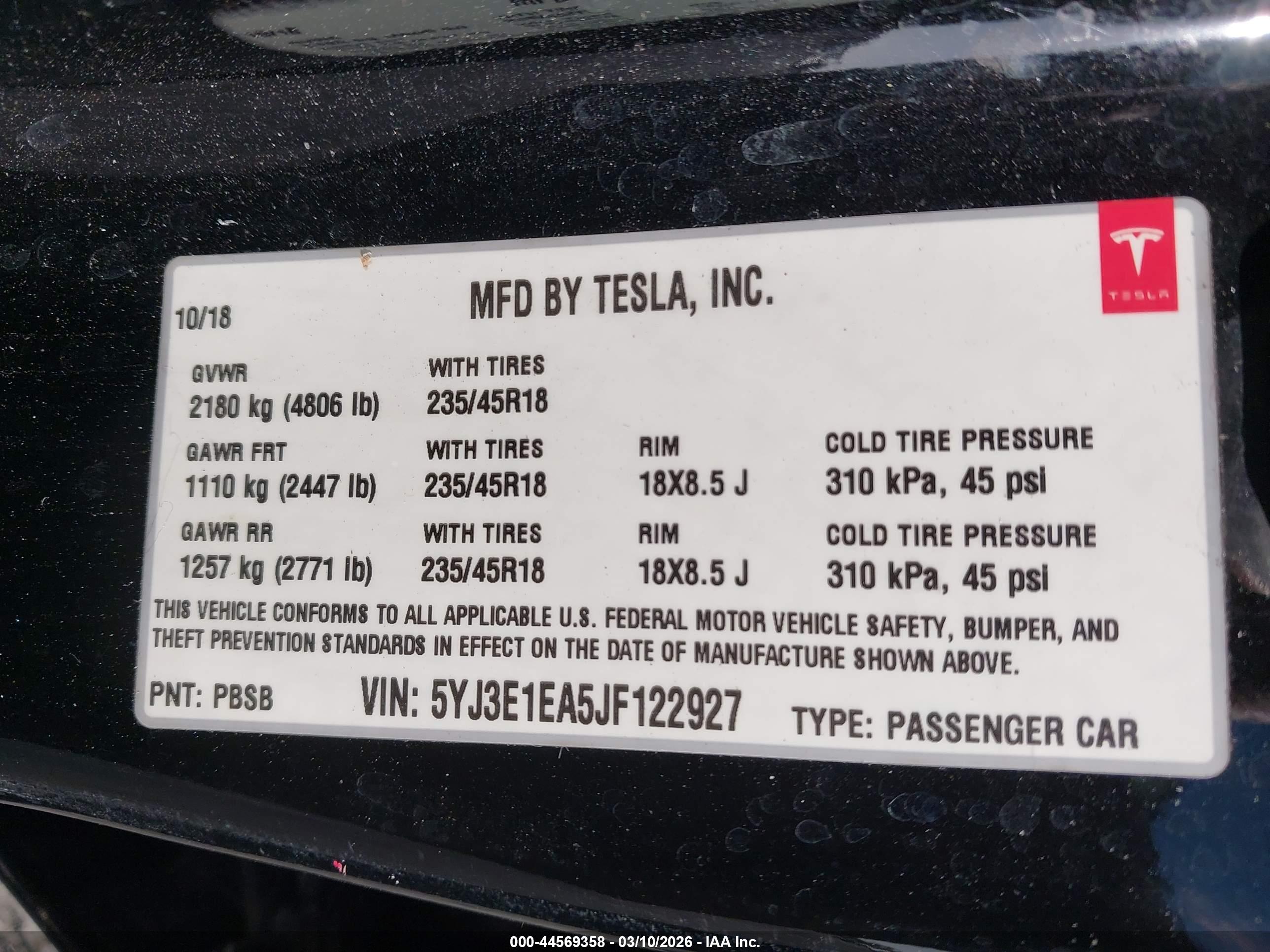 TESLA MODEL image 9