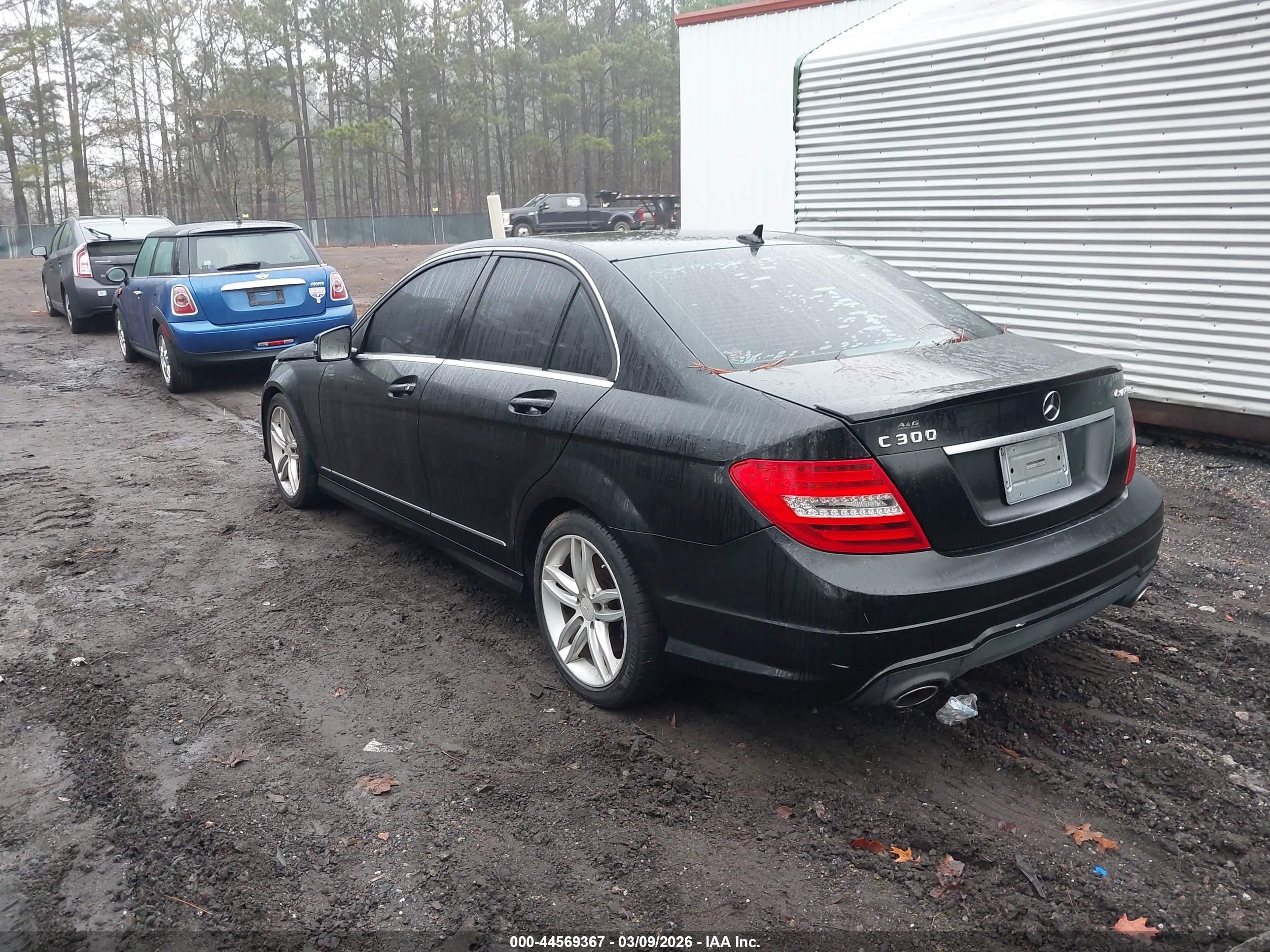 MERCEDES-BENZ C image 3