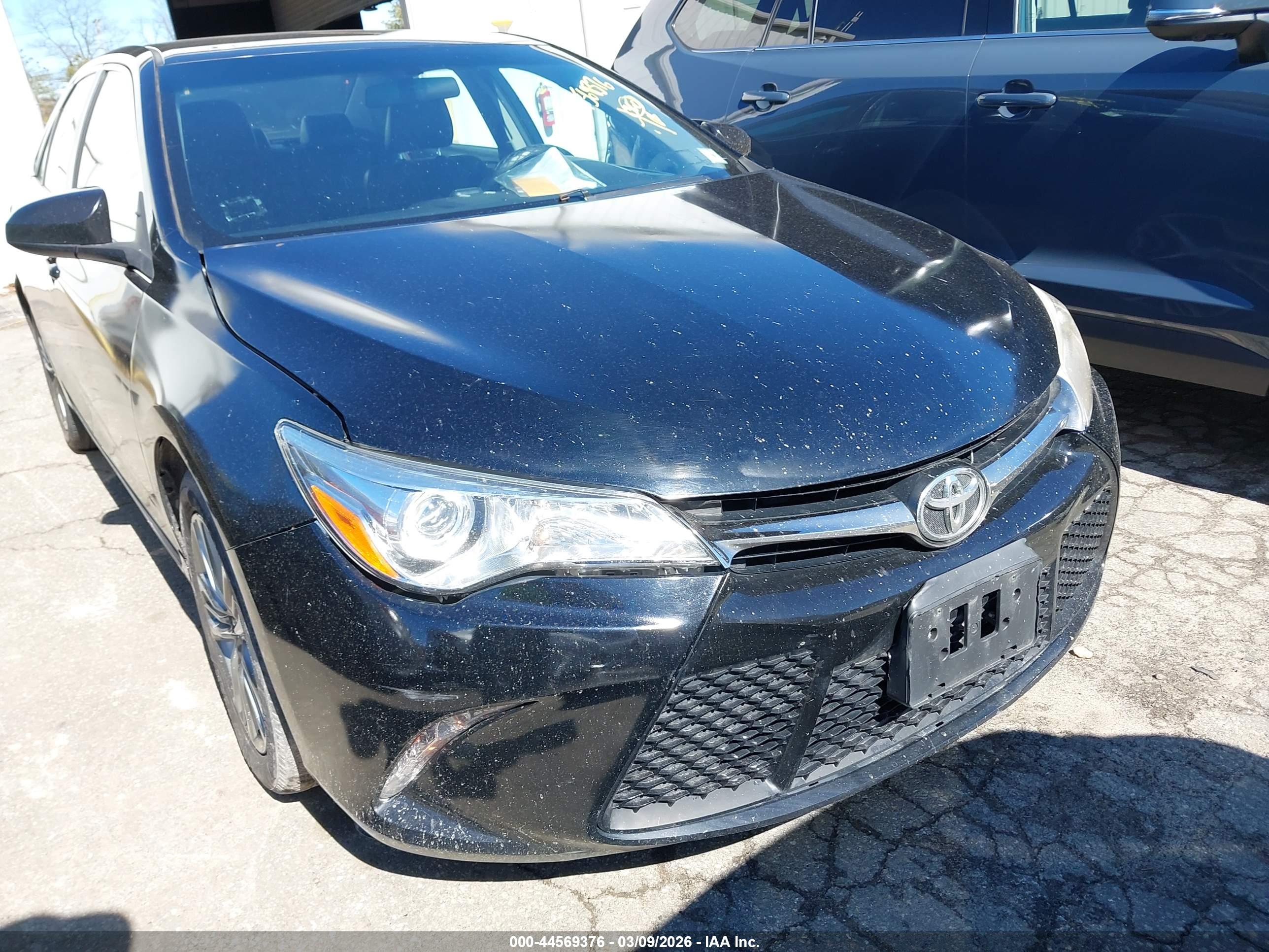 TOYOTA CAMRY image 6